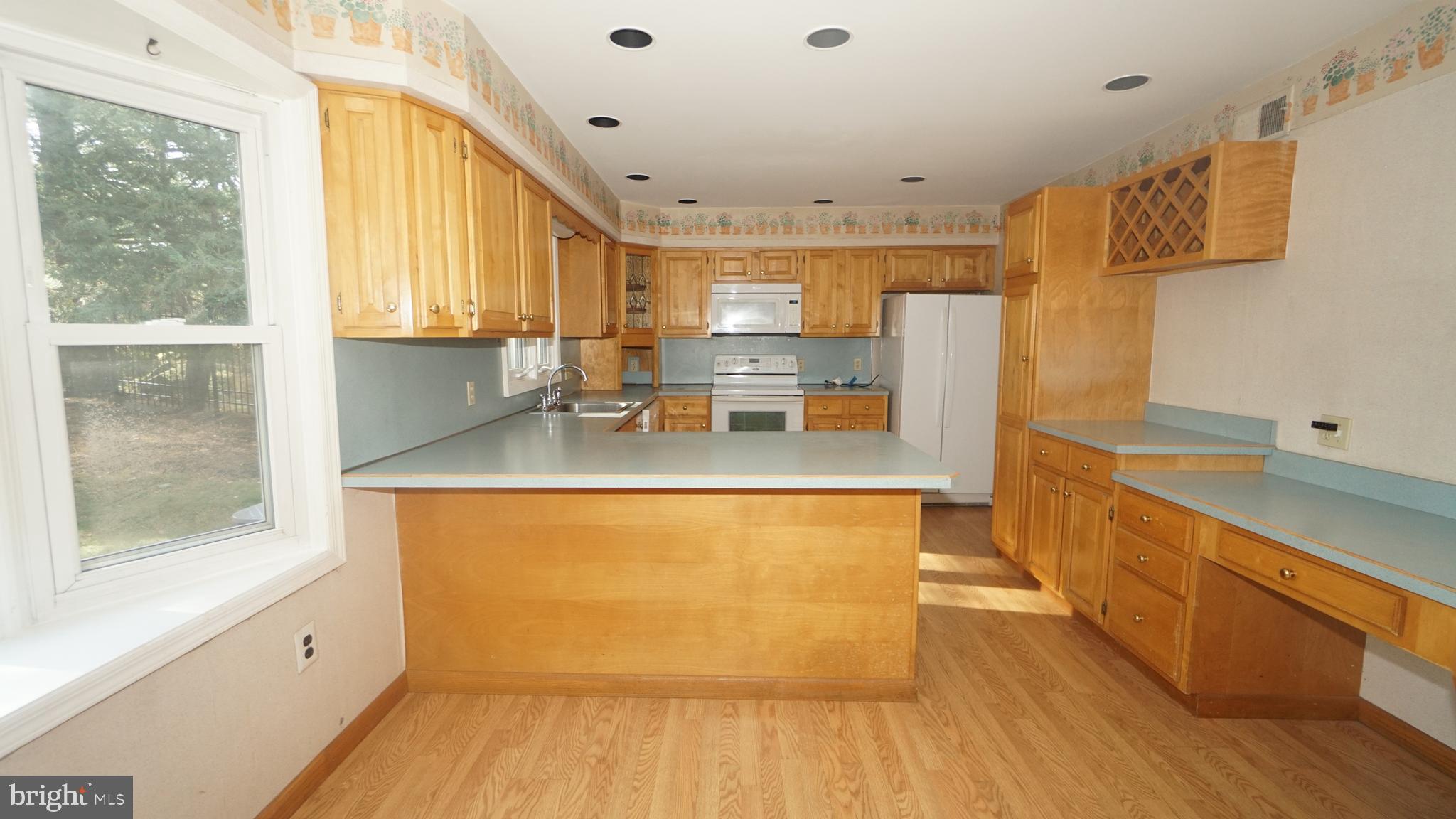 YARDLEY HUNT - Residential