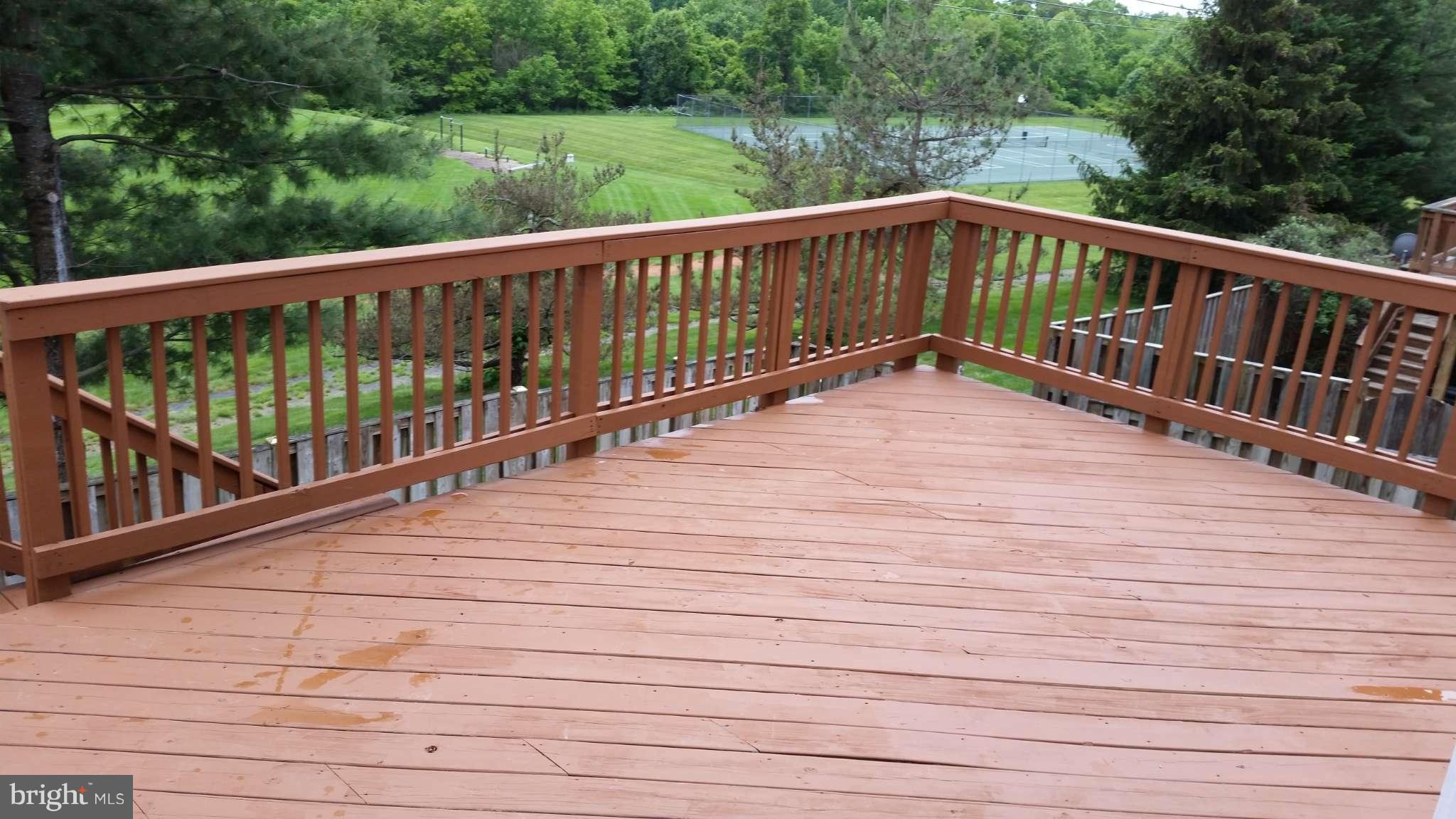 SINGLETONS GROVE - Residential