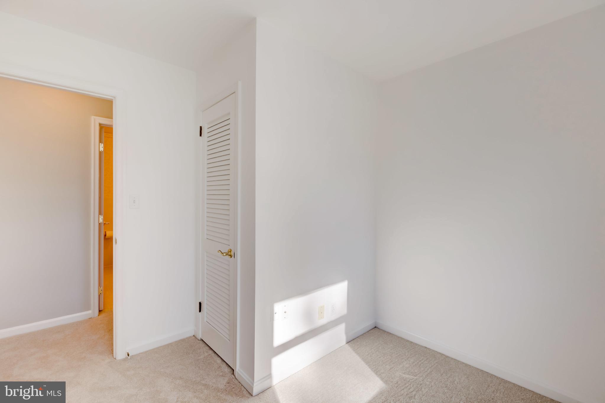 BENTONS PLEASURE - Residential