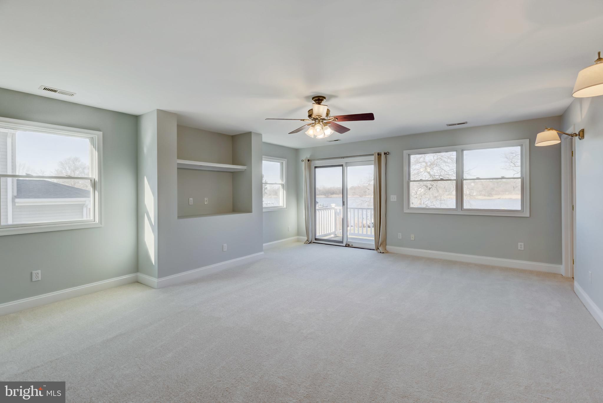 BENTONS PLEASURE - Residential