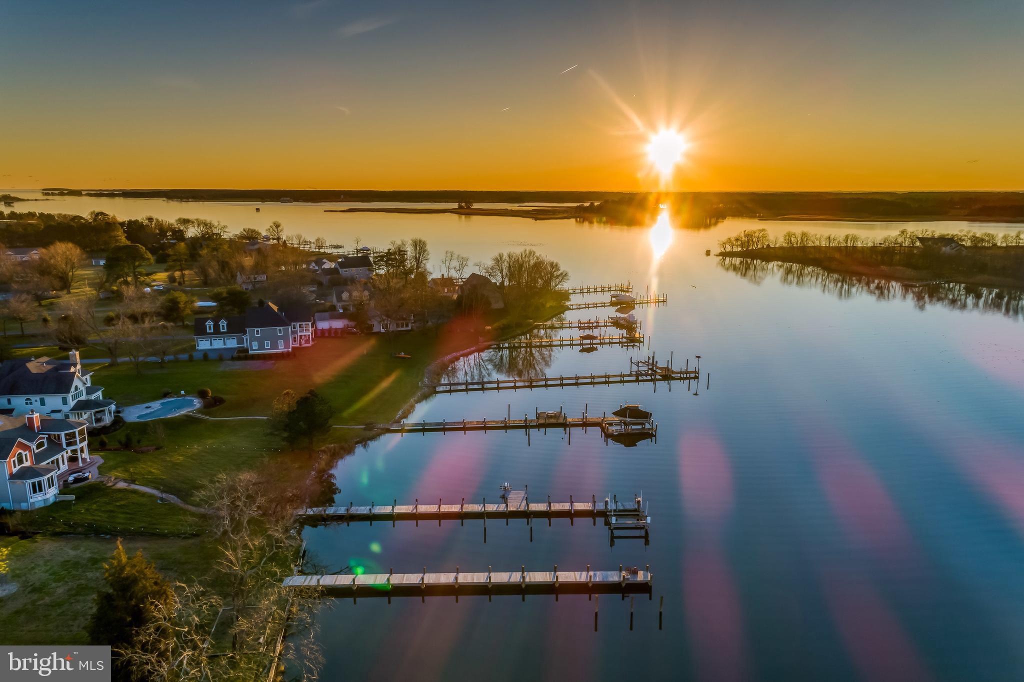 BENTONS PLEASURE - Residential