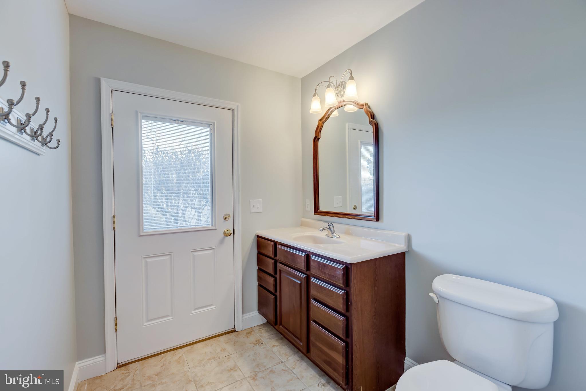 BENTONS PLEASURE - Residential