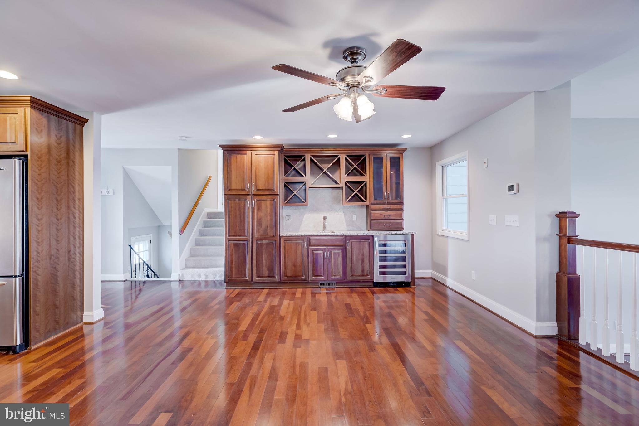 BENTONS PLEASURE - Residential