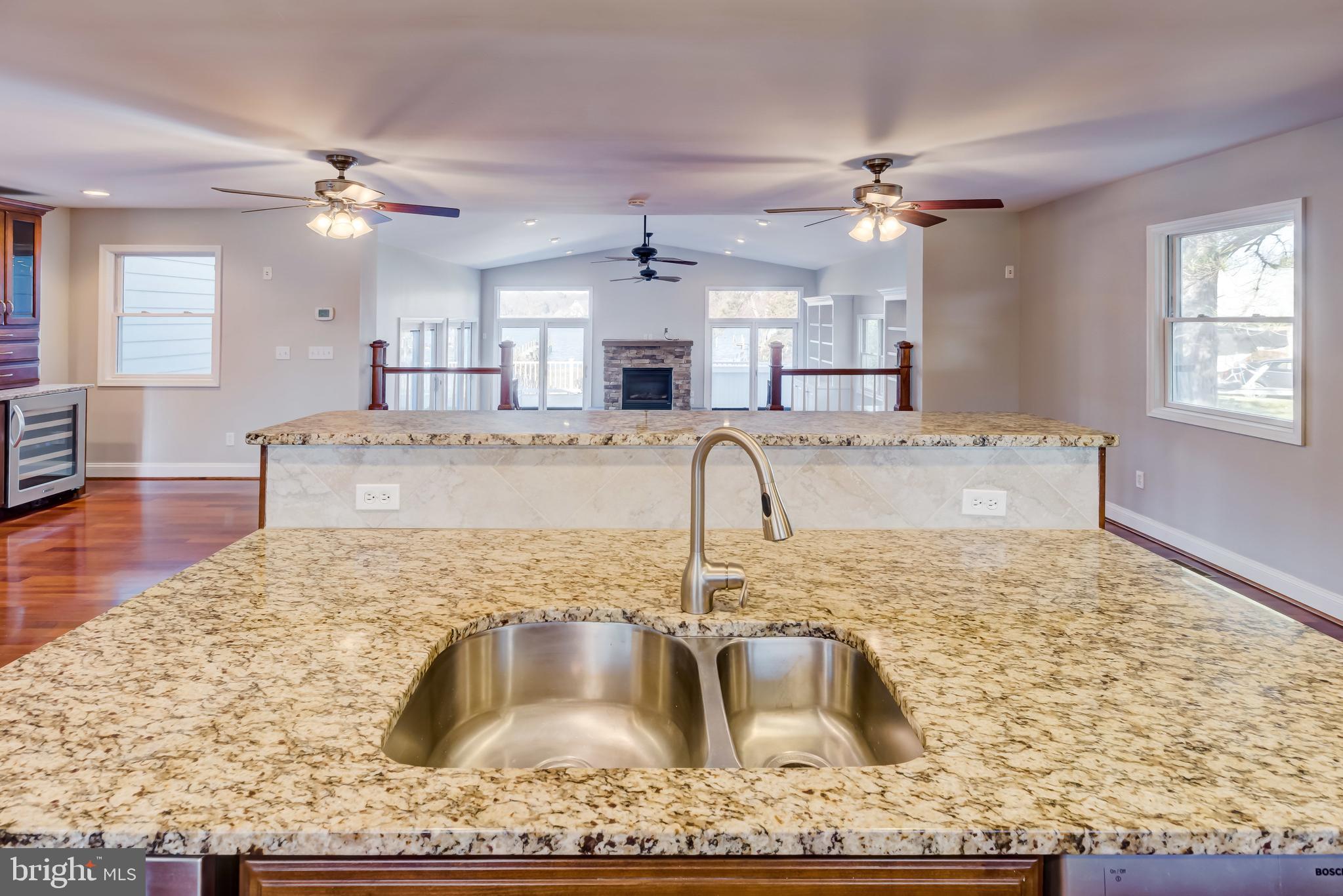 BENTONS PLEASURE - Residential