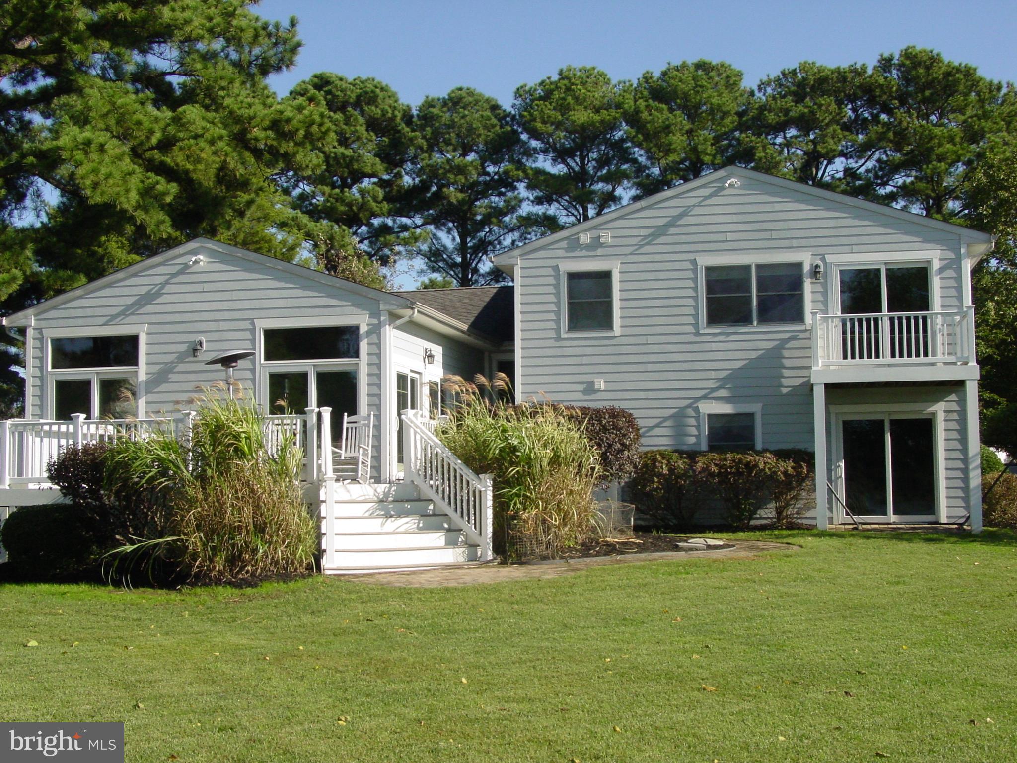 BENTONS PLEASURE - Residential