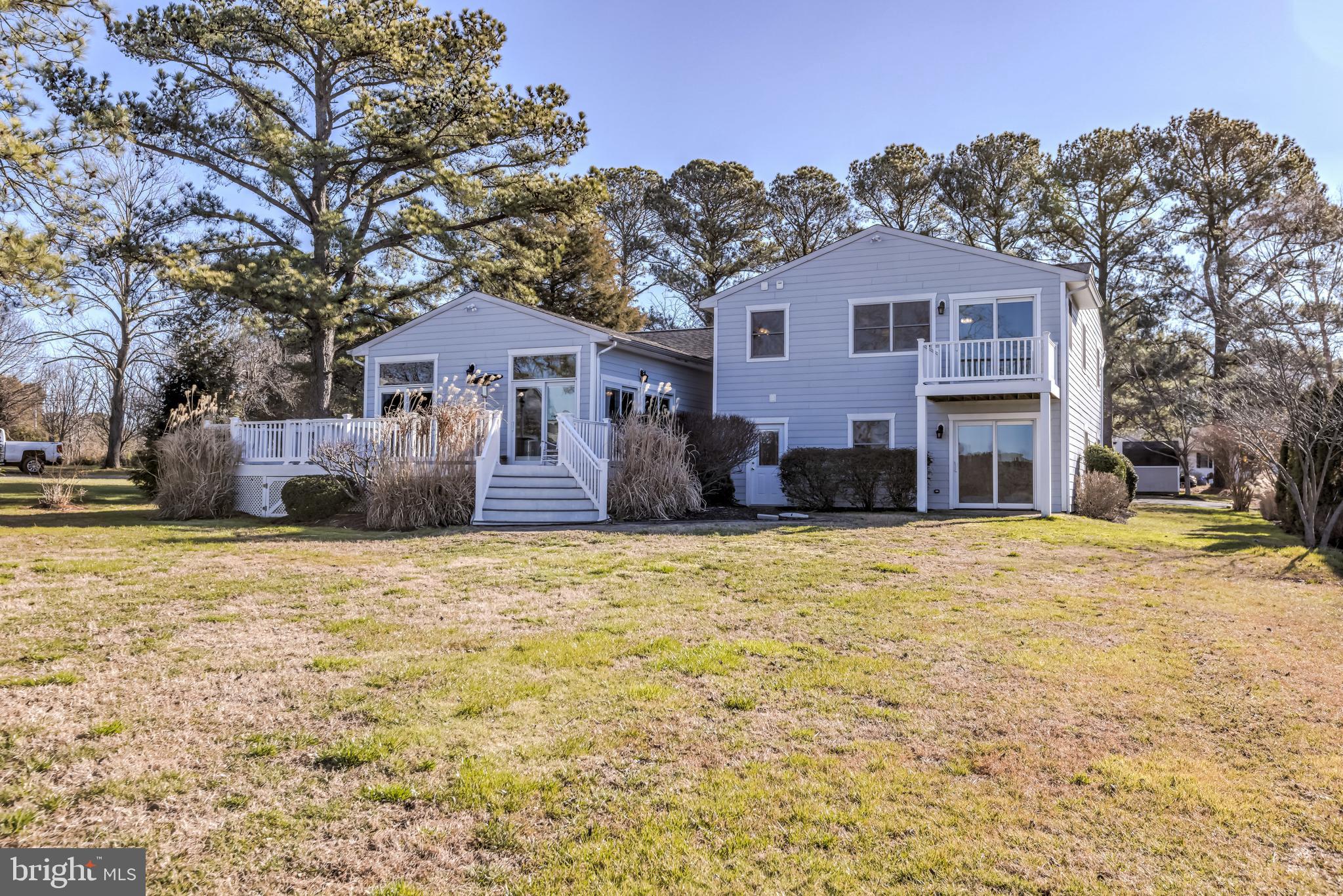 BENTONS PLEASURE - Residential