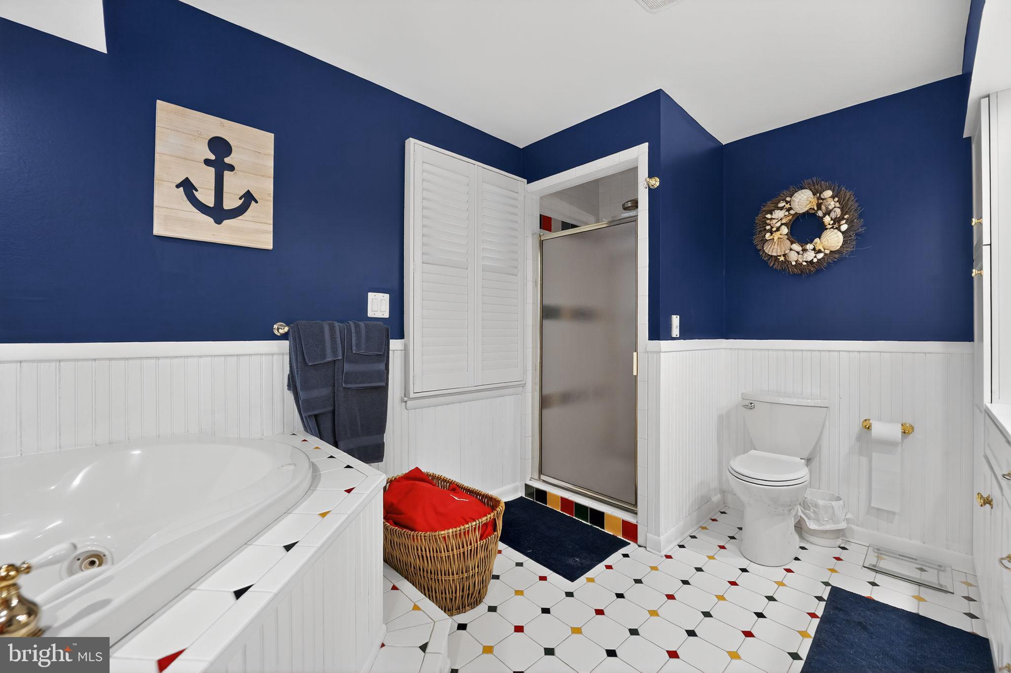 BOWLEYS QUARTERS - Residential