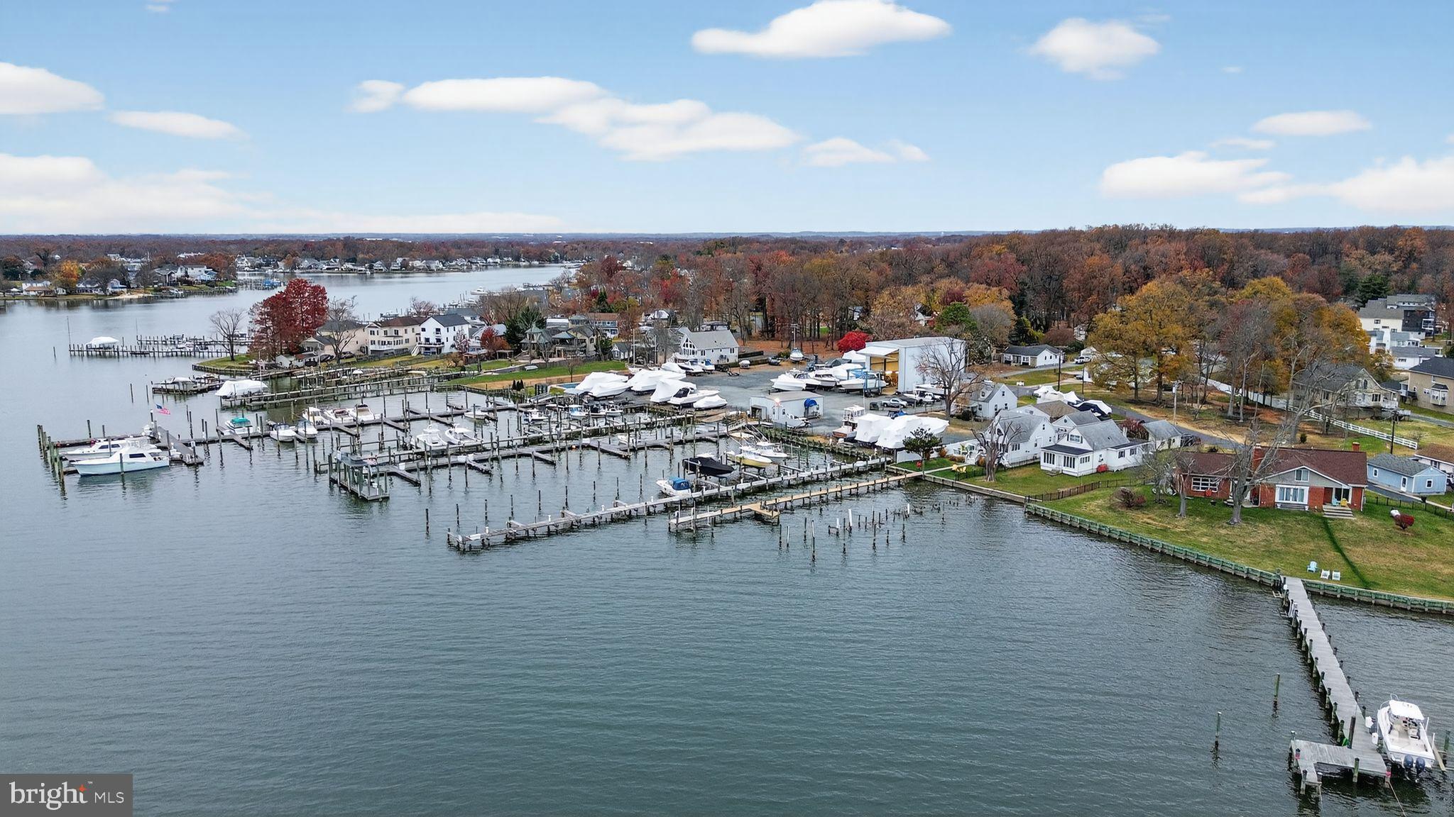 BOWLEYS QUARTERS - Residential