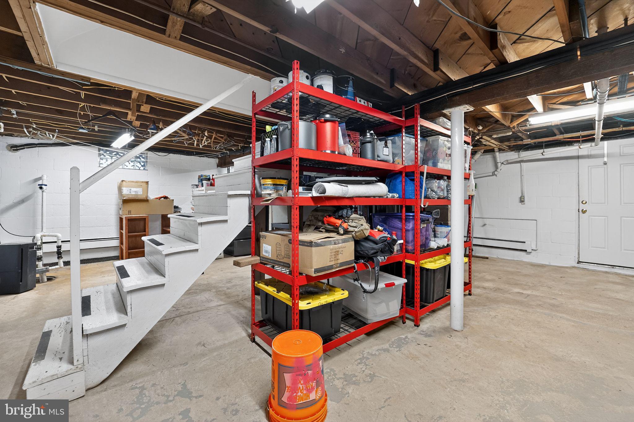 BOWLEYS QUARTERS - Residential