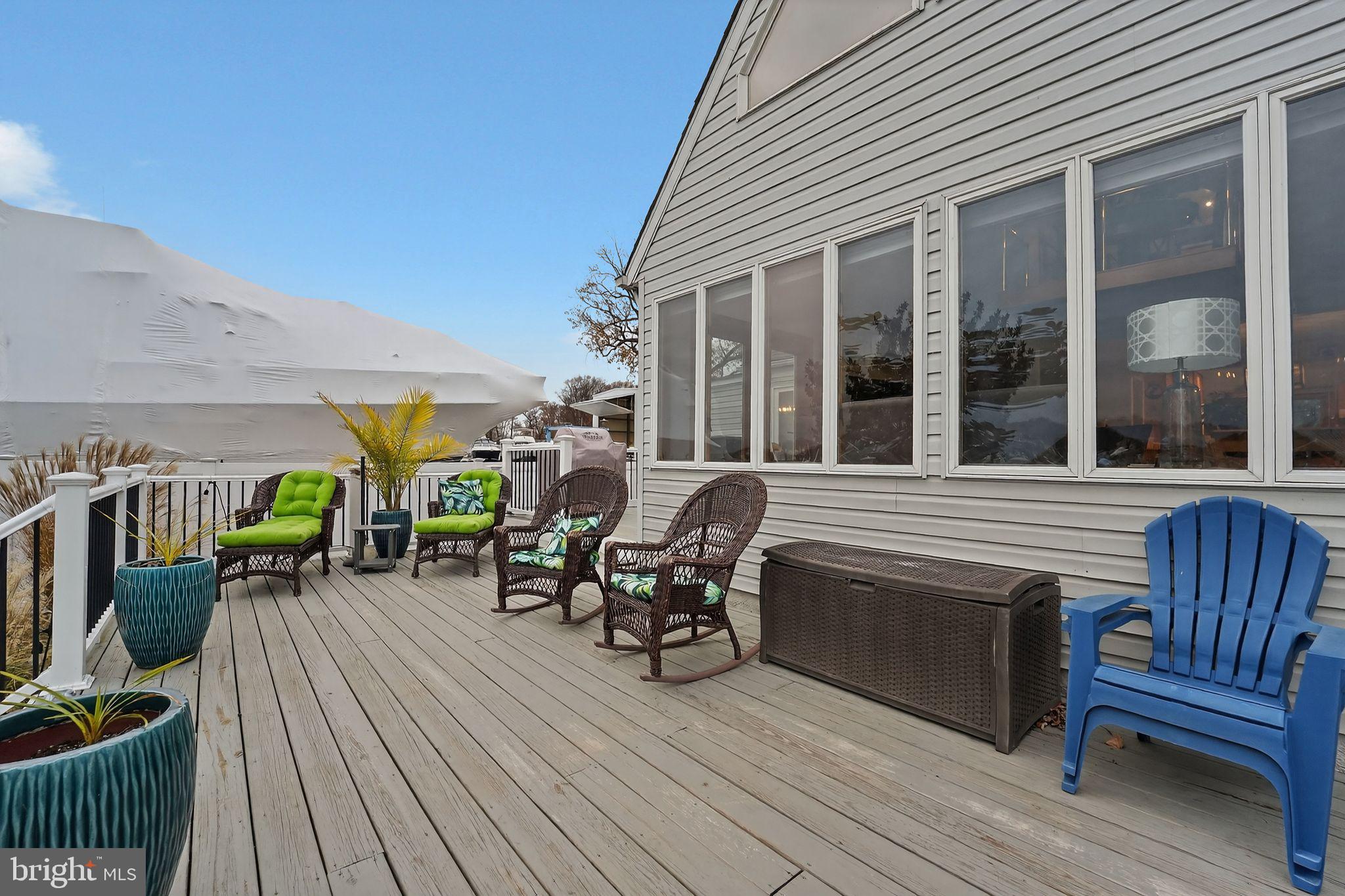 BOWLEYS QUARTERS - Residential