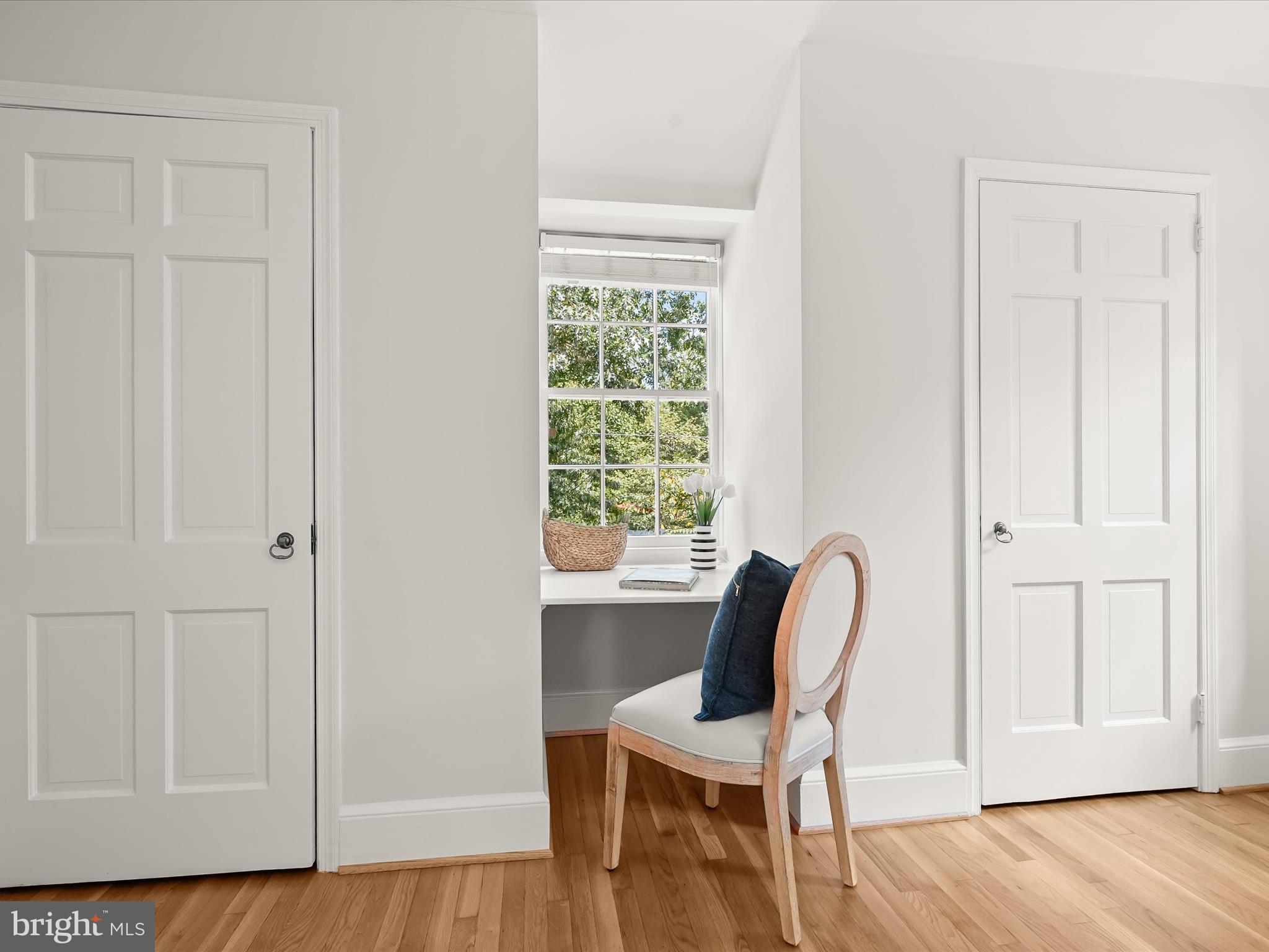 CHEVY CHASE VILLAGE - Residential