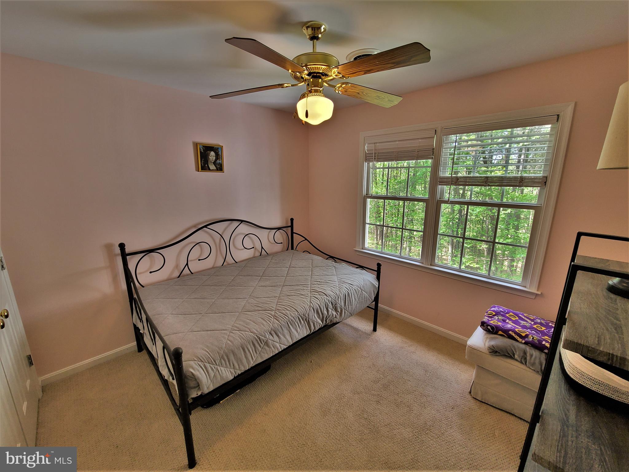 SEVEN LAKES - Residential Lease