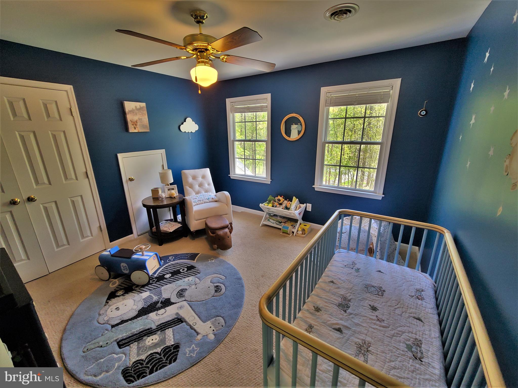 SEVEN LAKES - Residential Lease