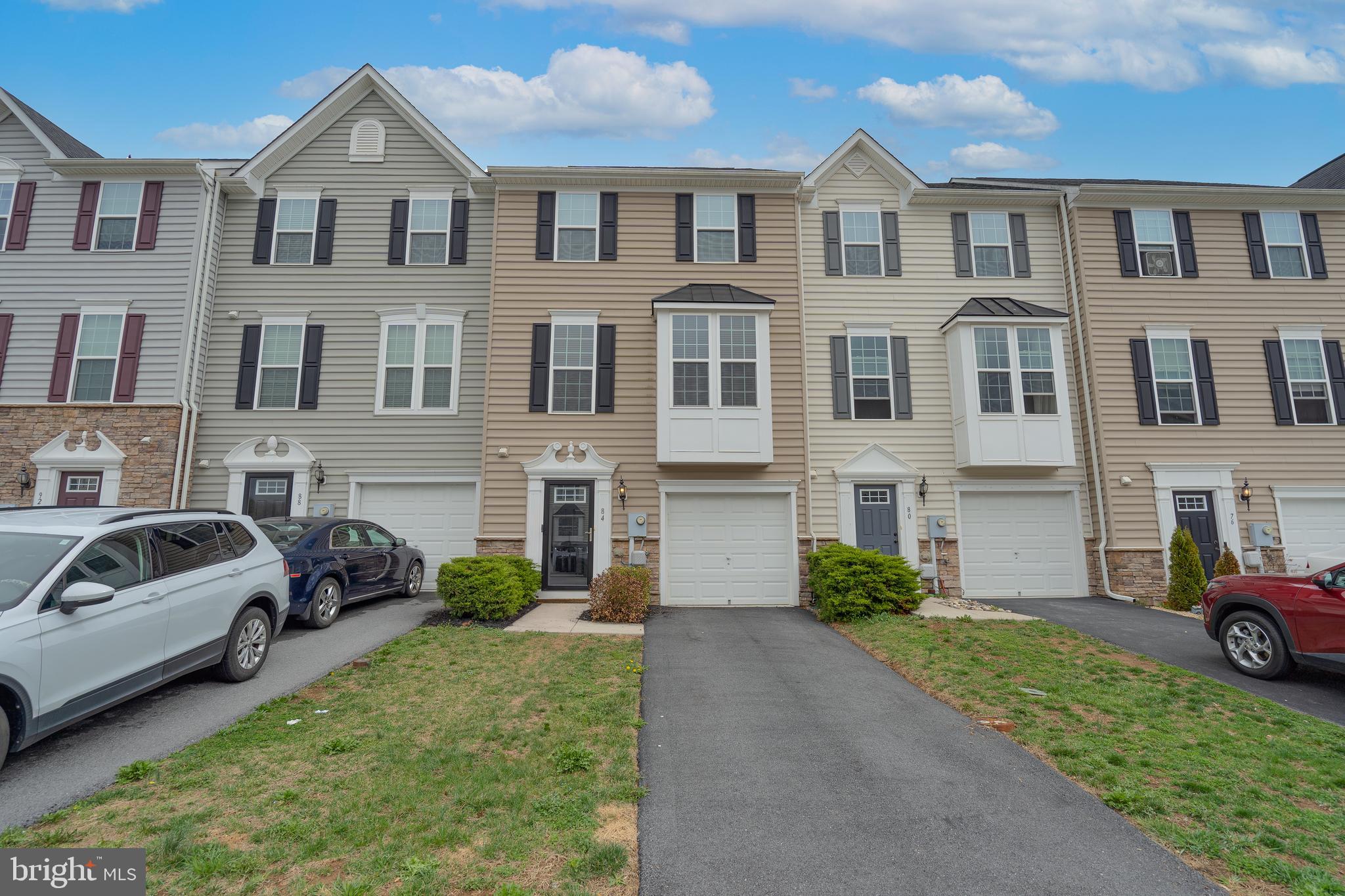 POTOMAC STATION - Residential Lease