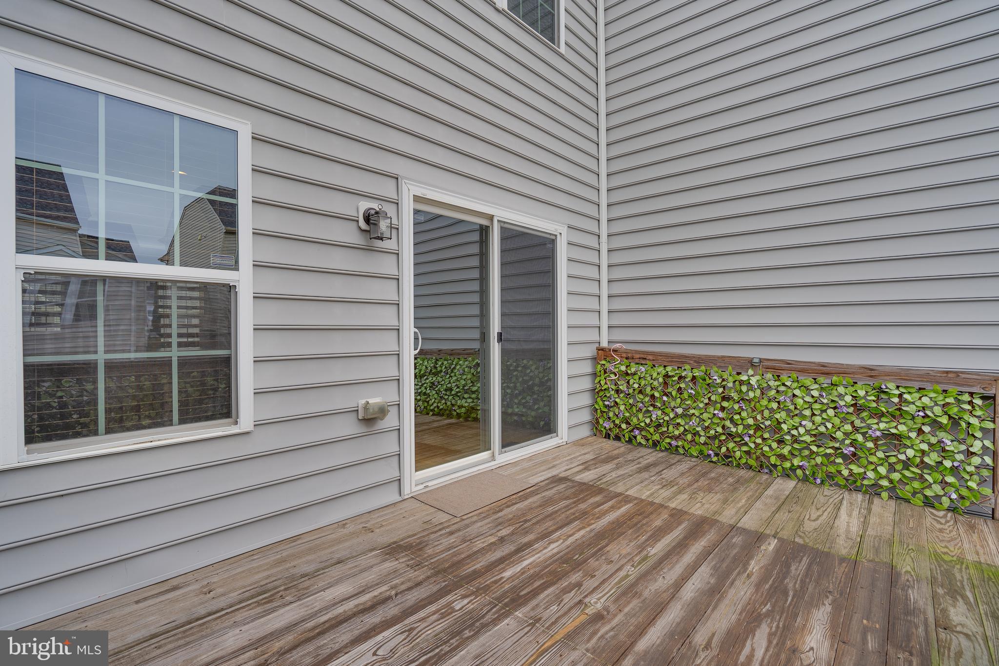 POTOMAC STATION - Residential Lease