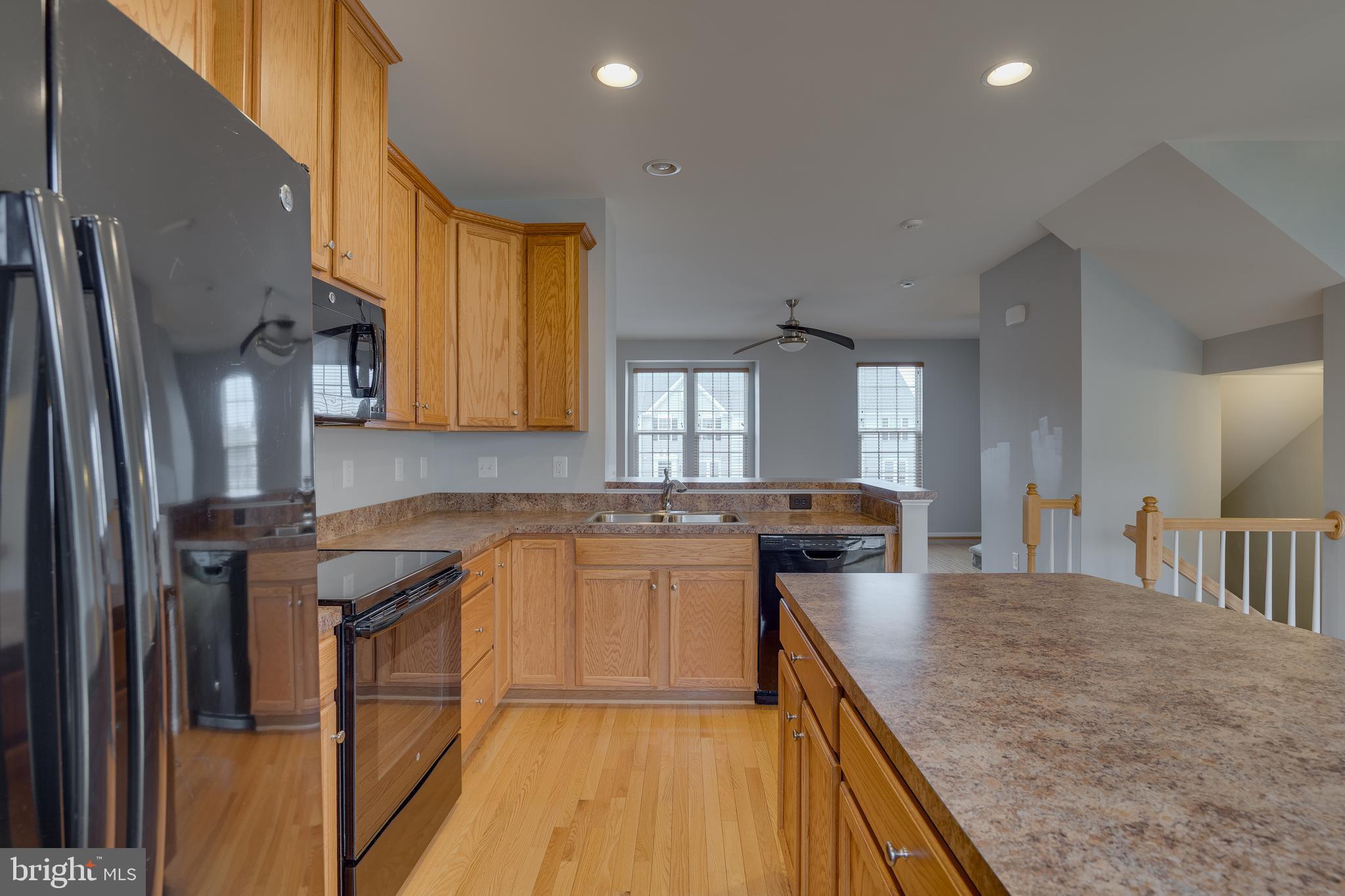 POTOMAC STATION - Residential Lease