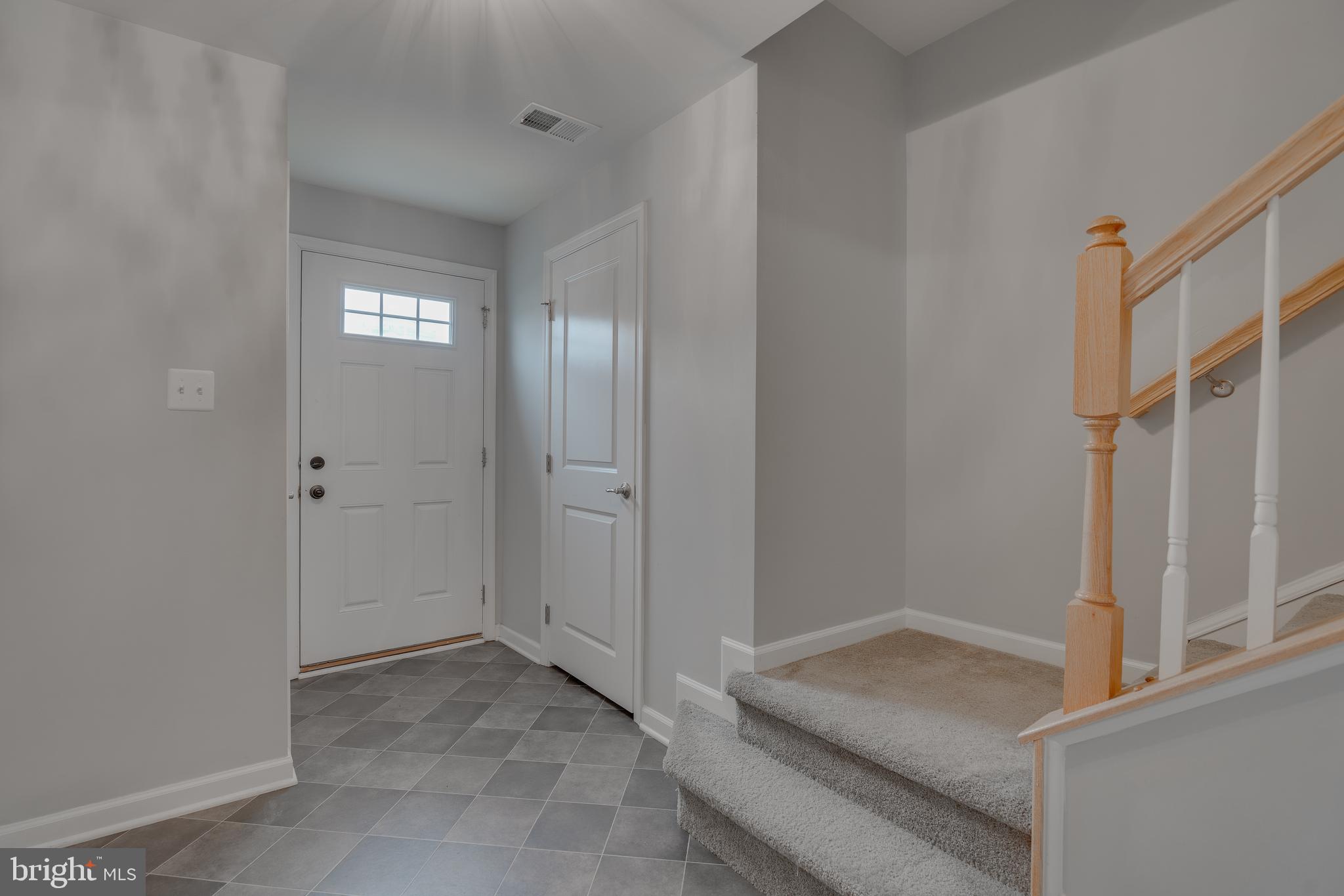 POTOMAC STATION - Residential Lease