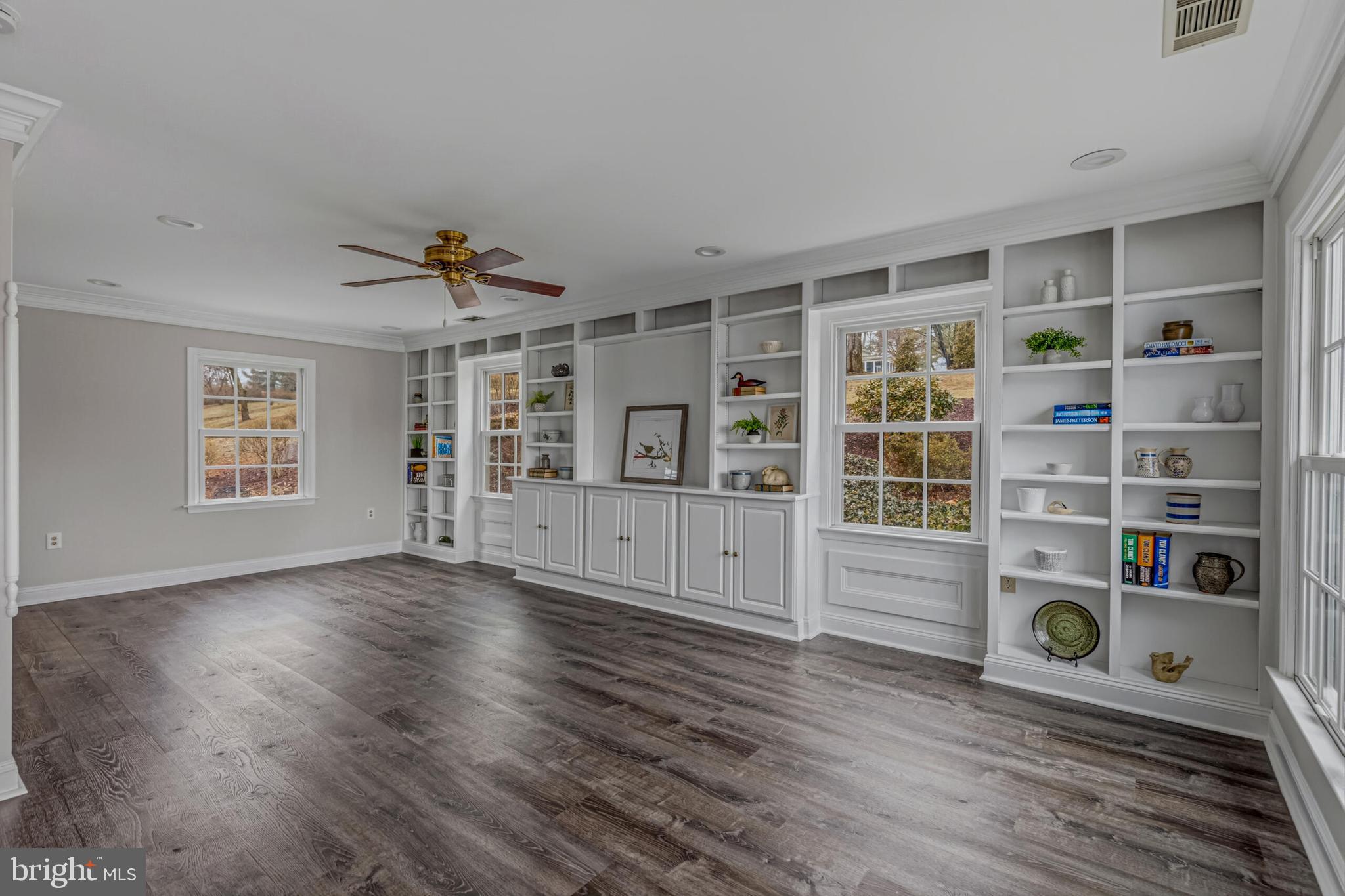 ROLLING GREEN - Residential