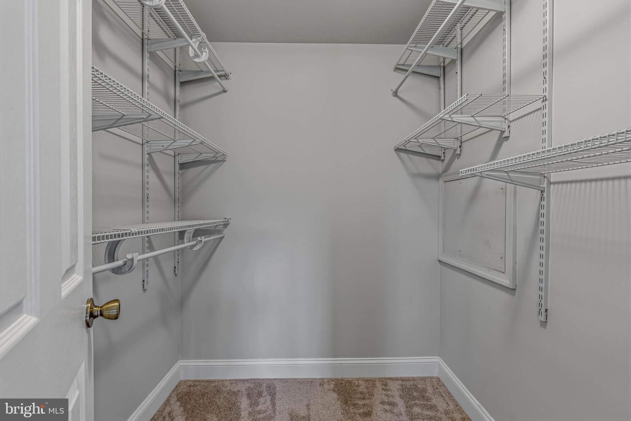 ROLLING GREEN - Residential