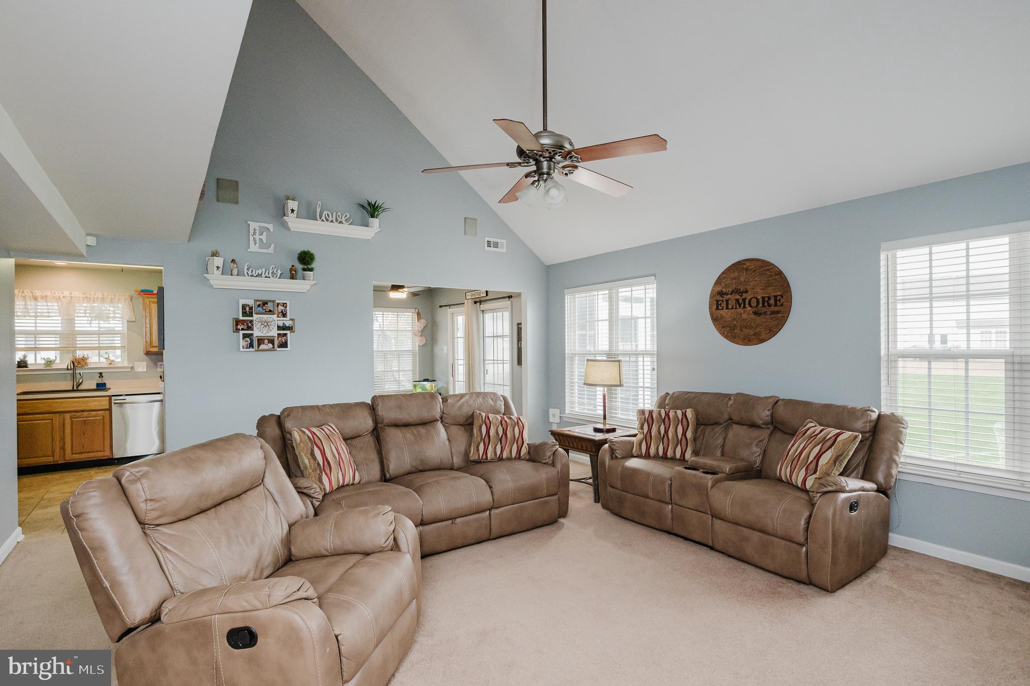 WOODSEDGE - Residential