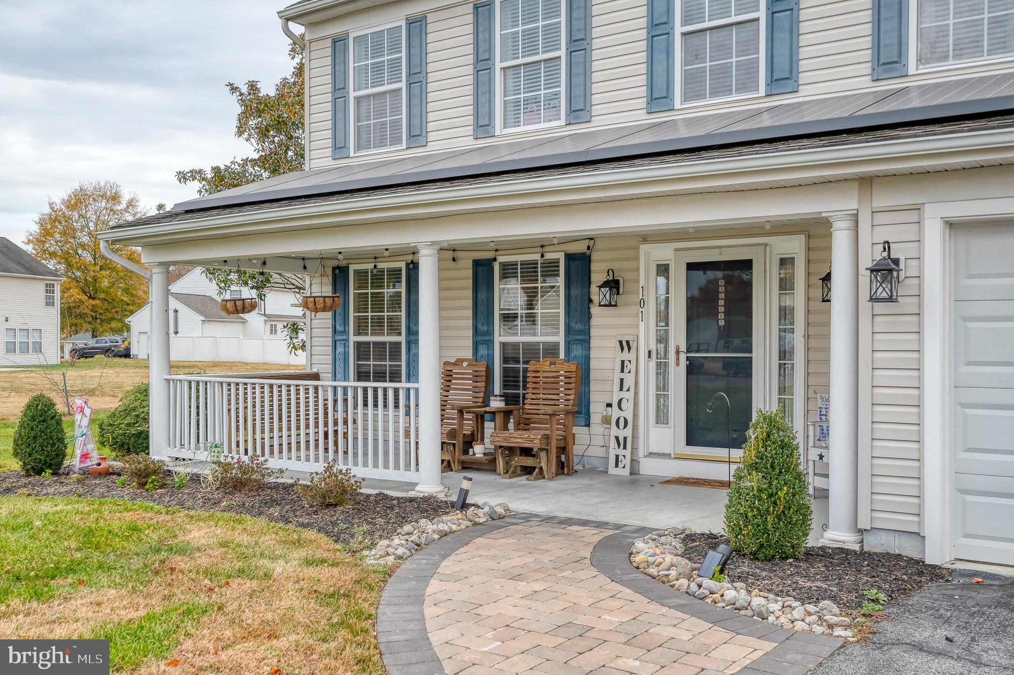 WOODSEDGE - Residential