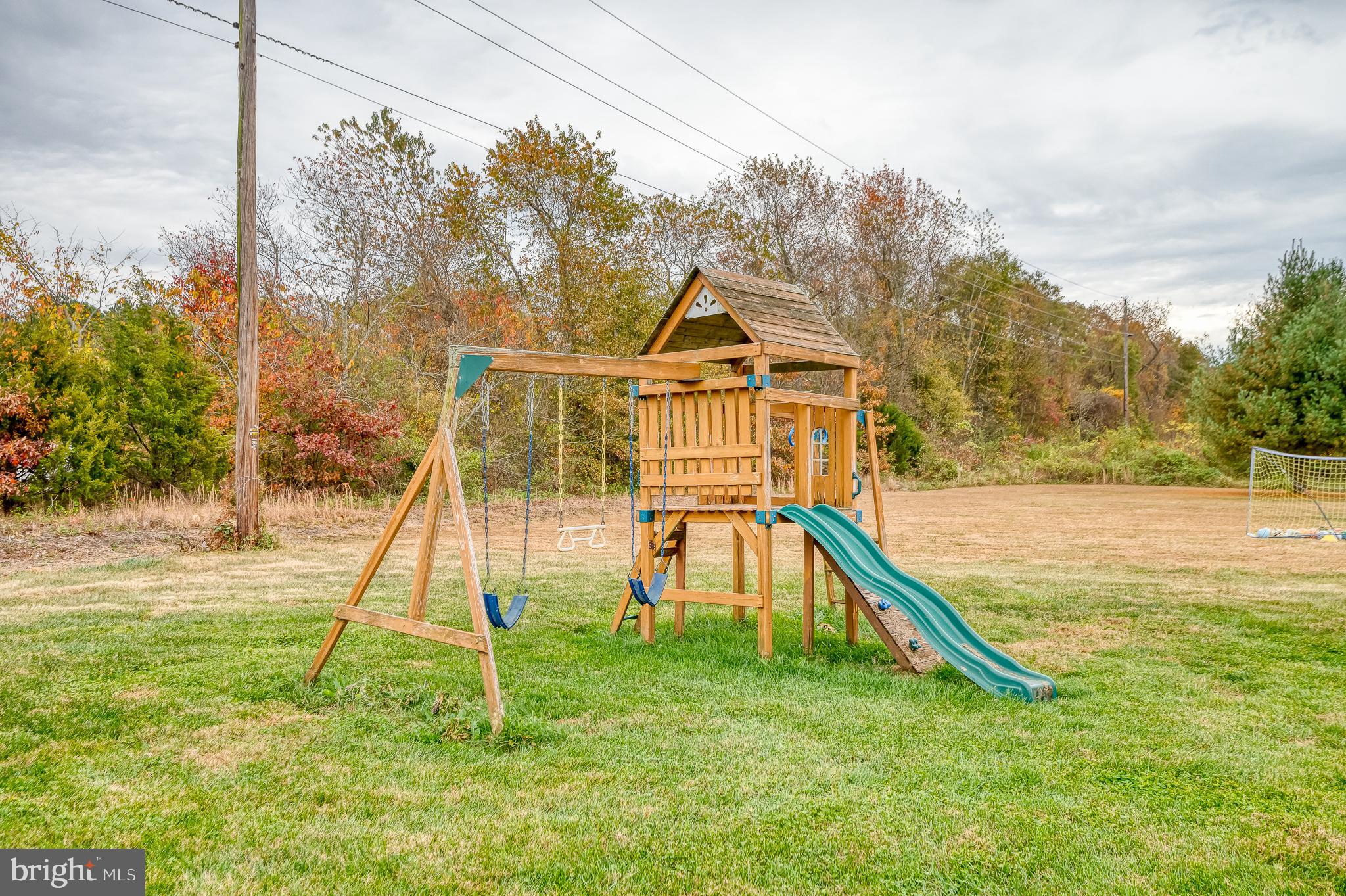 WOODSEDGE - Residential