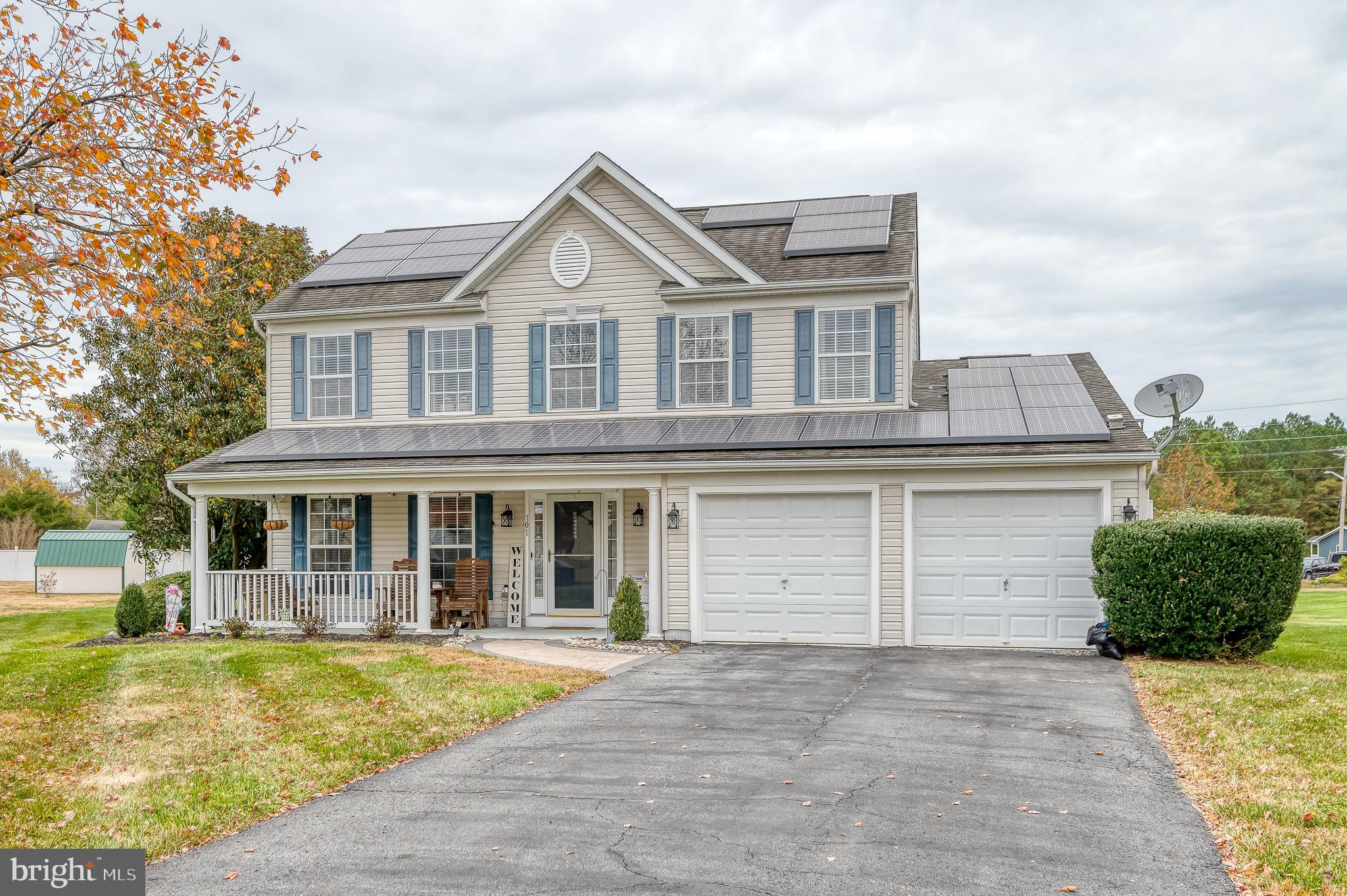 WOODSEDGE - Residential