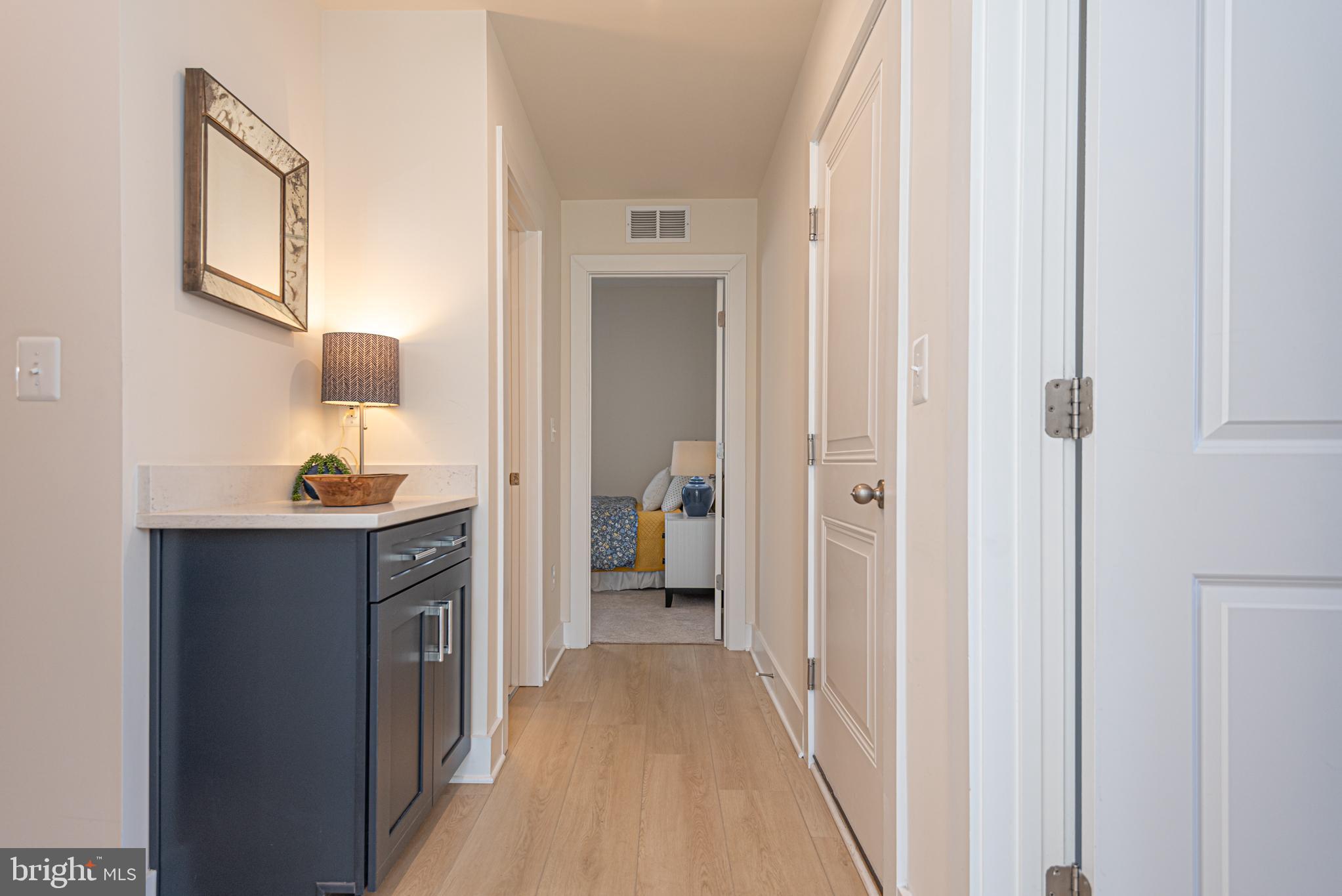 SYCAMORE CHASE - Residential