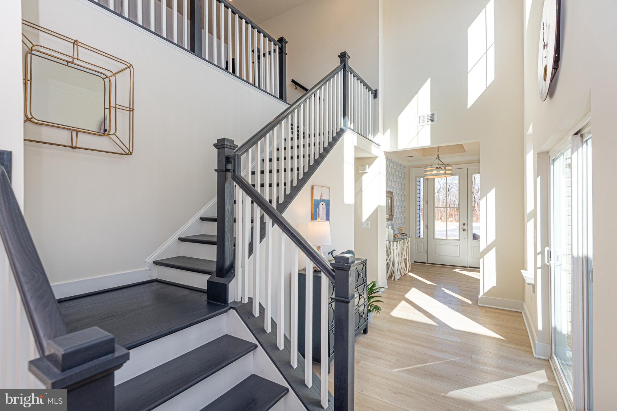 SYCAMORE CHASE - Residential