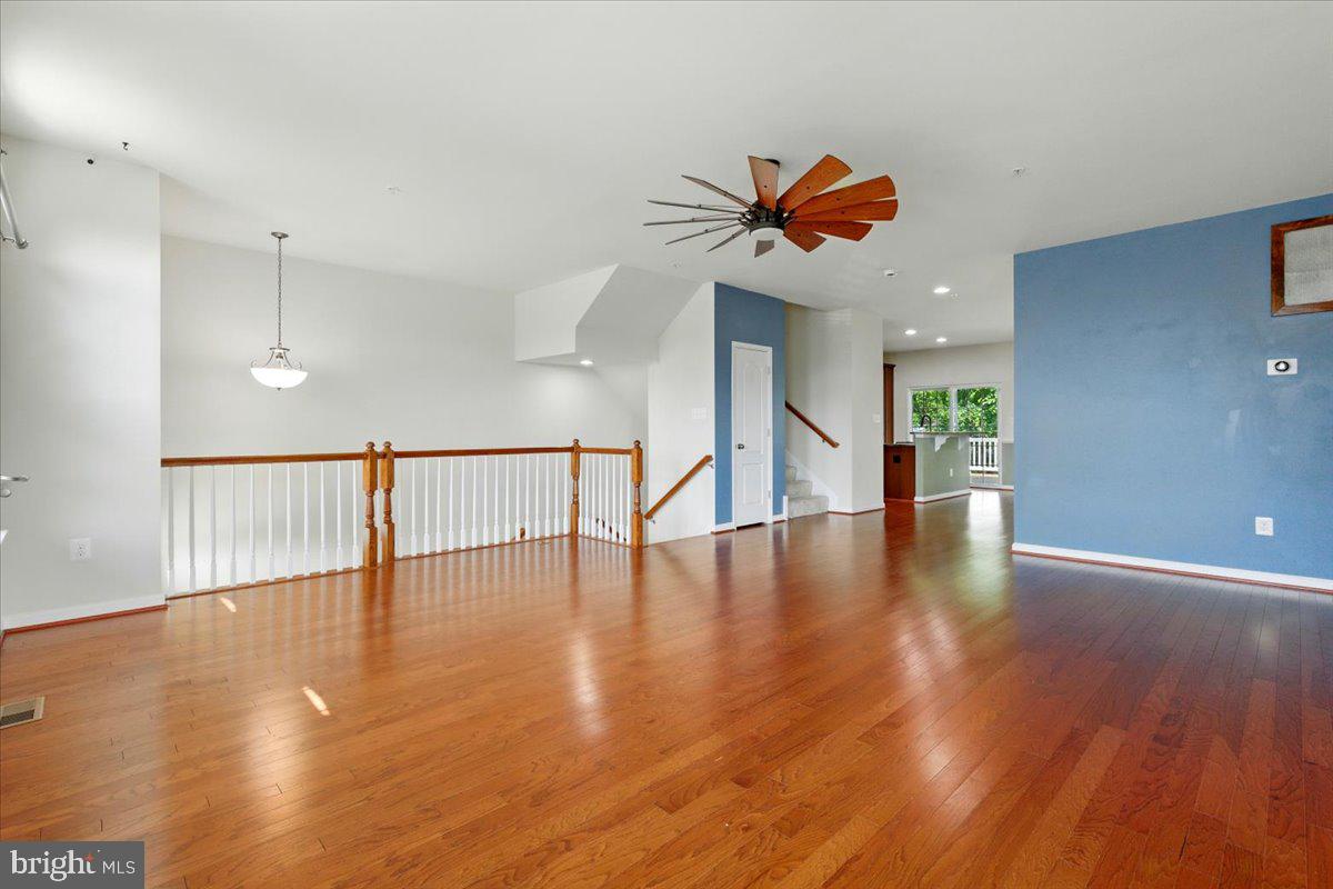 7003 DANNFIELD COURT