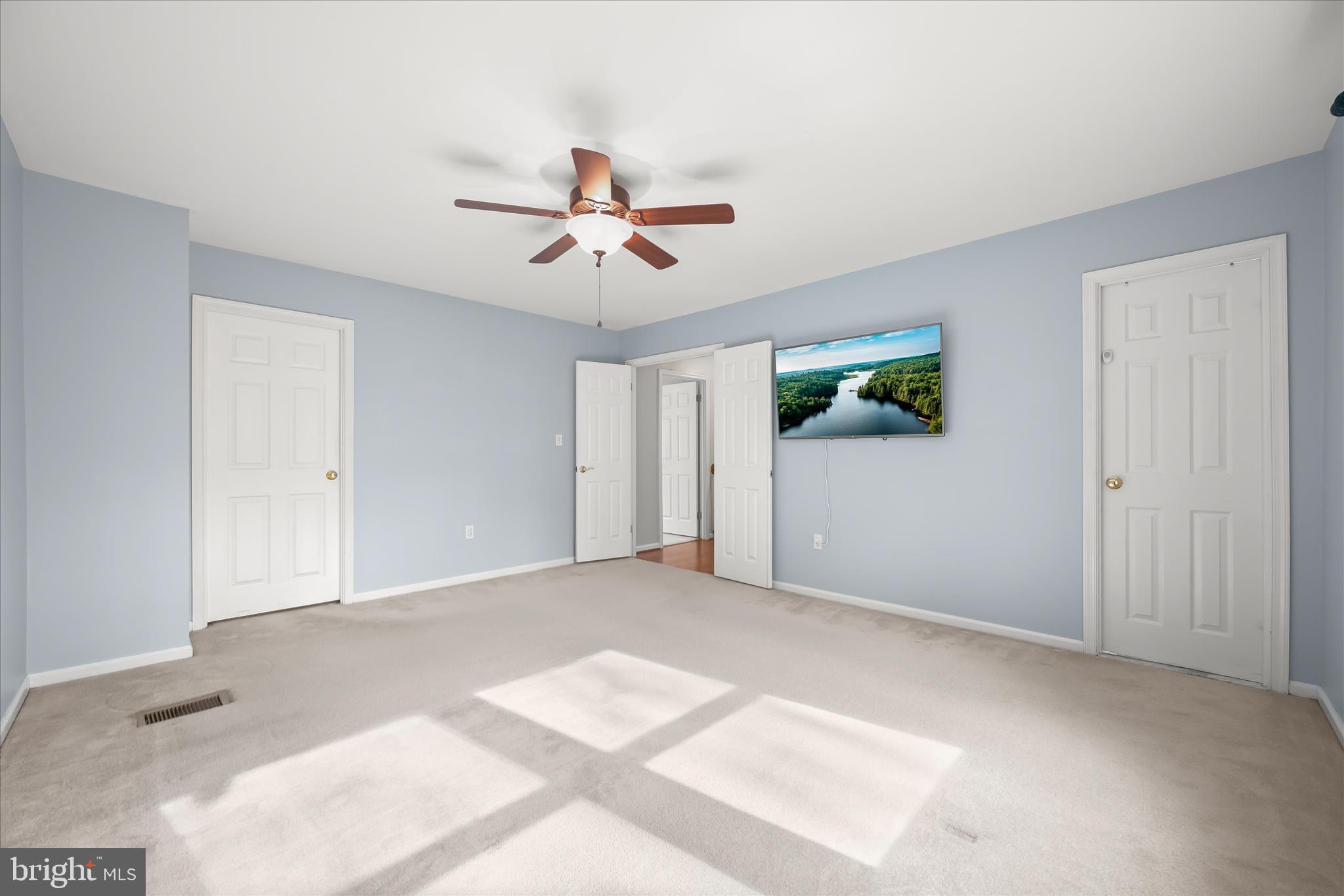 HICKORY RIDGE - Residential