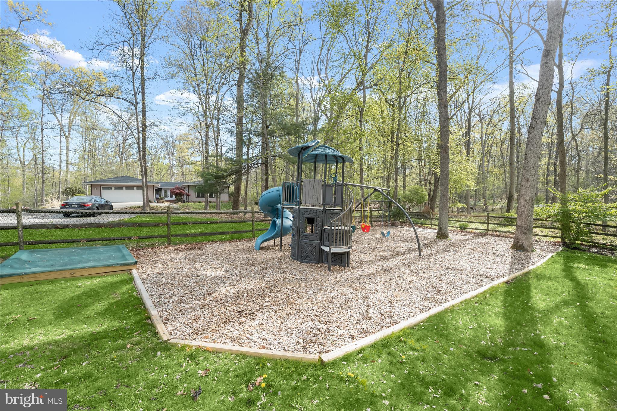 HICKORY RIDGE - Residential