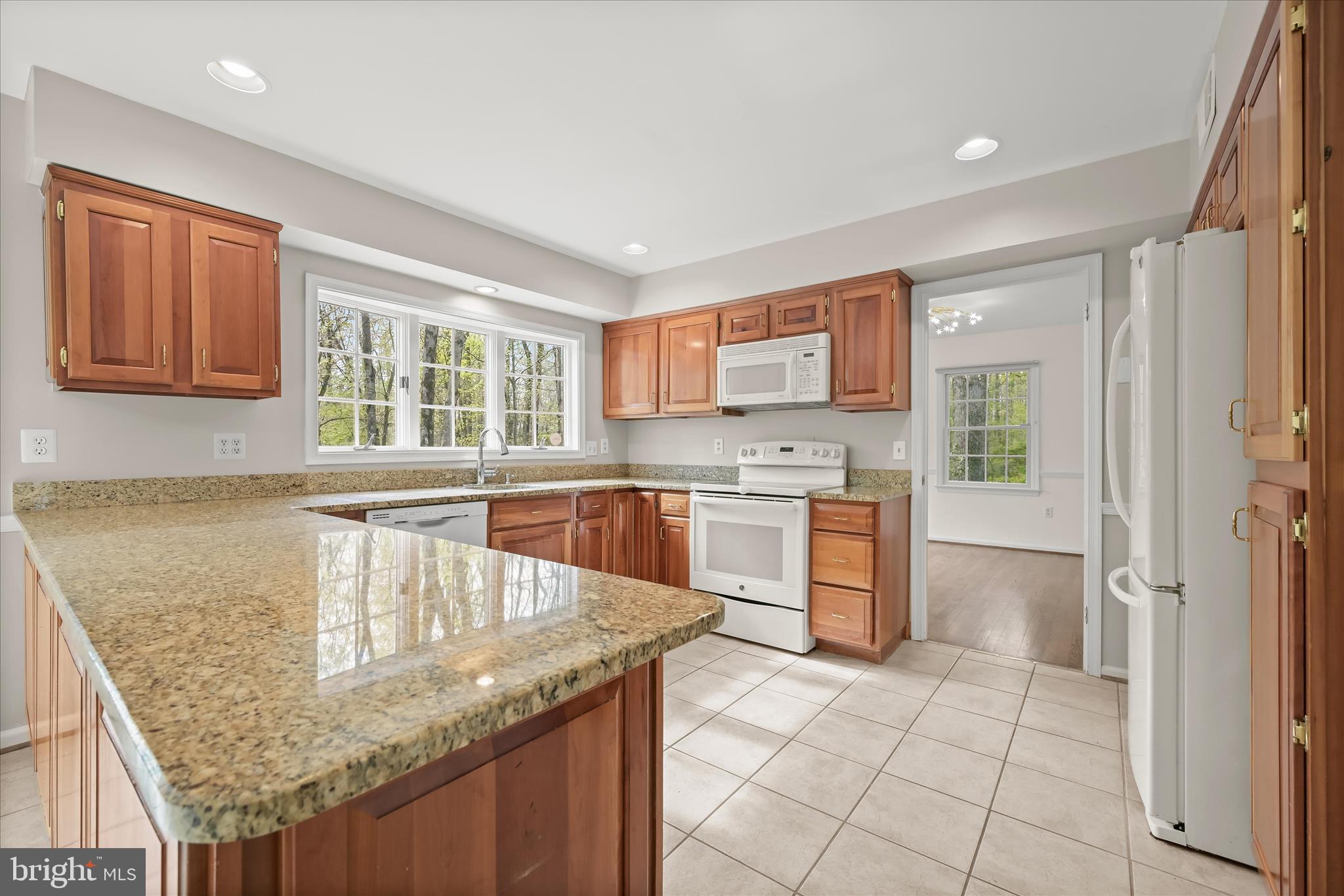 HICKORY RIDGE - Residential