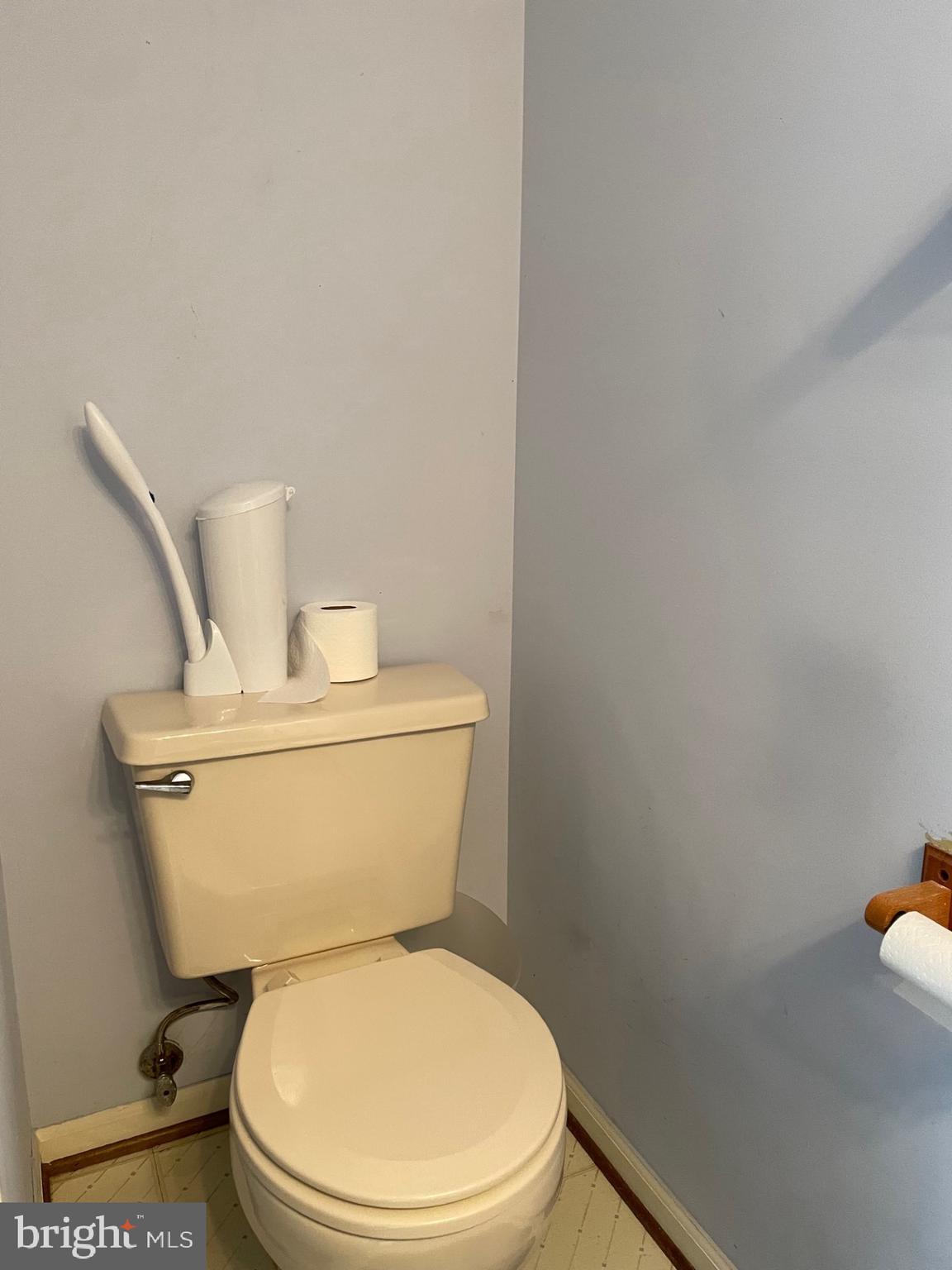 FERNSHIRE FARMS - Residential Lease