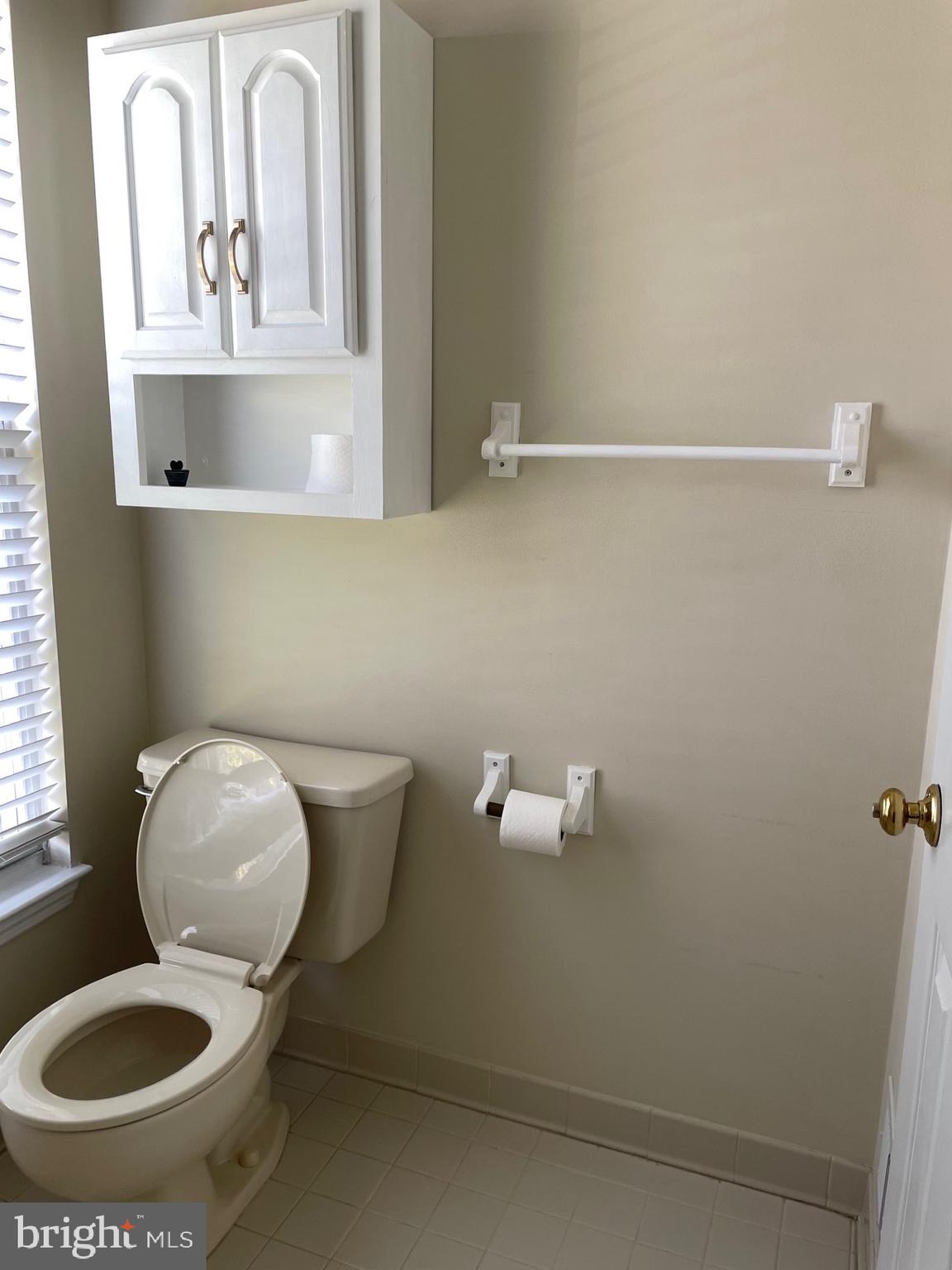 FERNSHIRE FARMS - Residential Lease