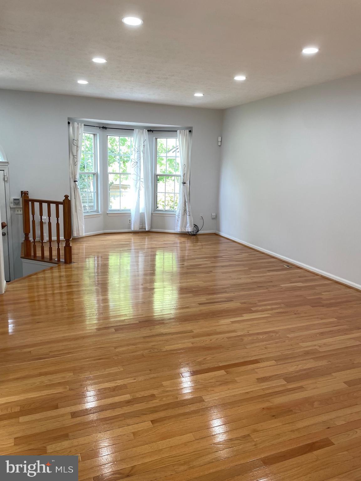 FERNSHIRE FARMS - Residential Lease