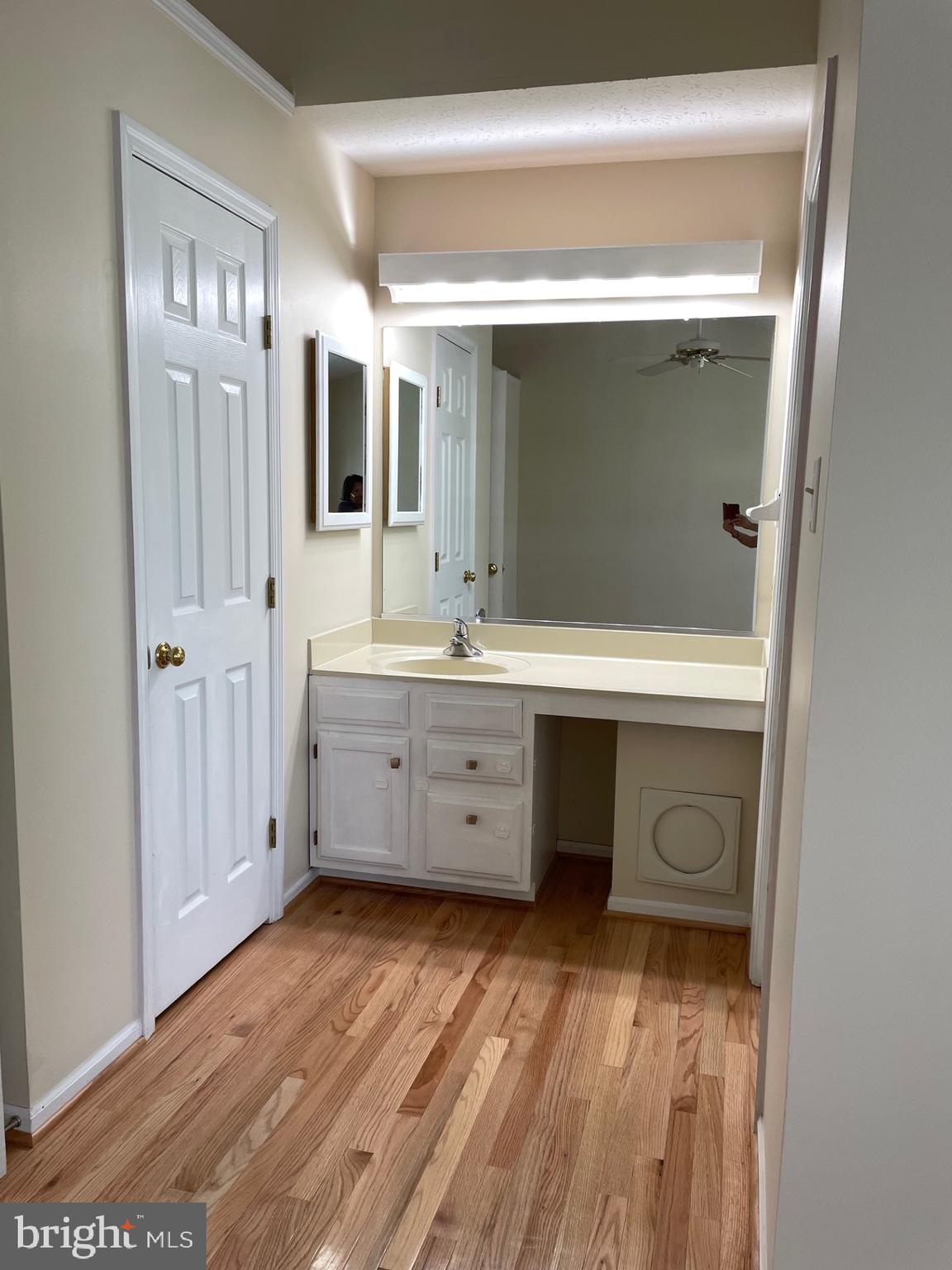 FERNSHIRE FARMS - Residential Lease