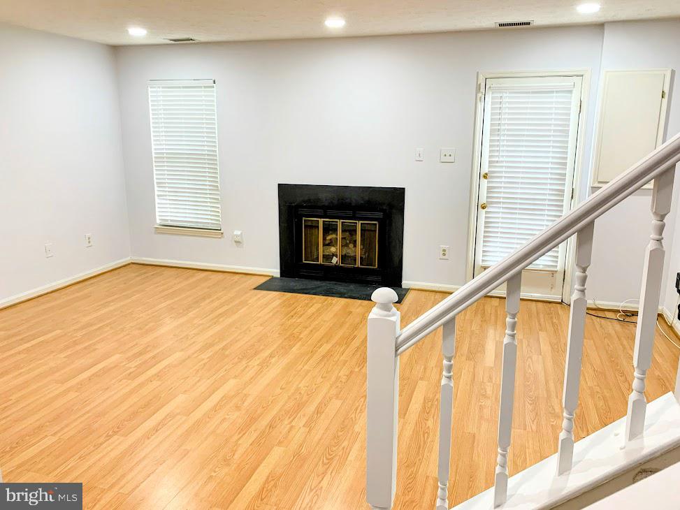 FERNSHIRE FARMS - Residential Lease