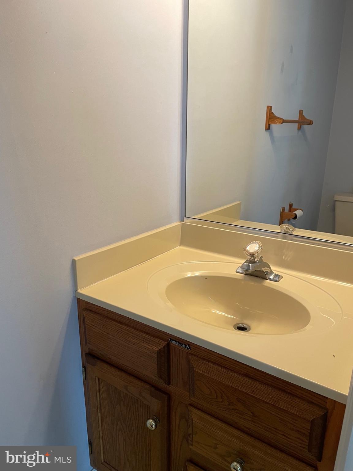 FERNSHIRE FARMS - Residential Lease