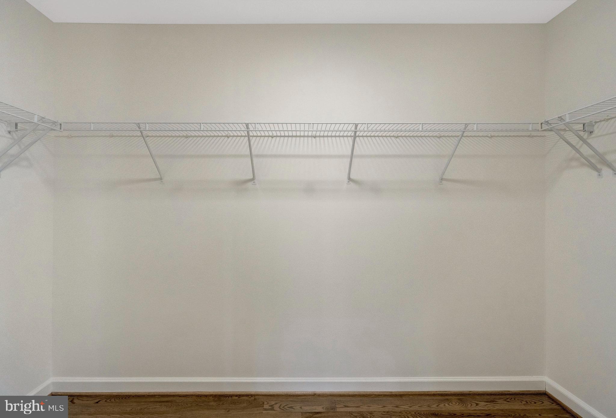 HAMPTON WOODS WEST - Residential