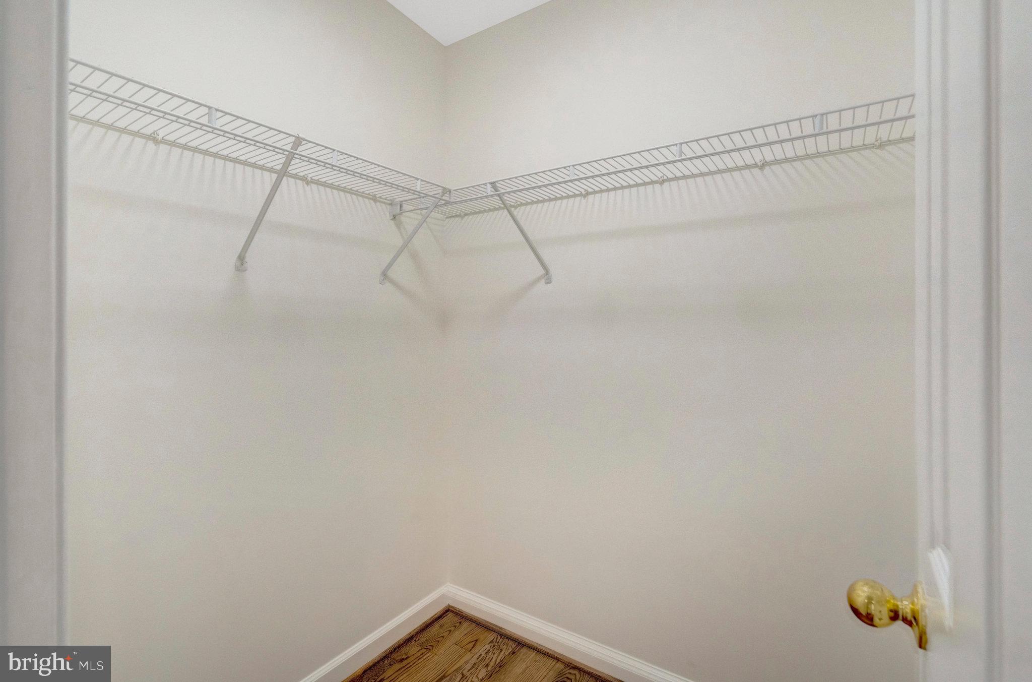 HAMPTON WOODS WEST - Residential