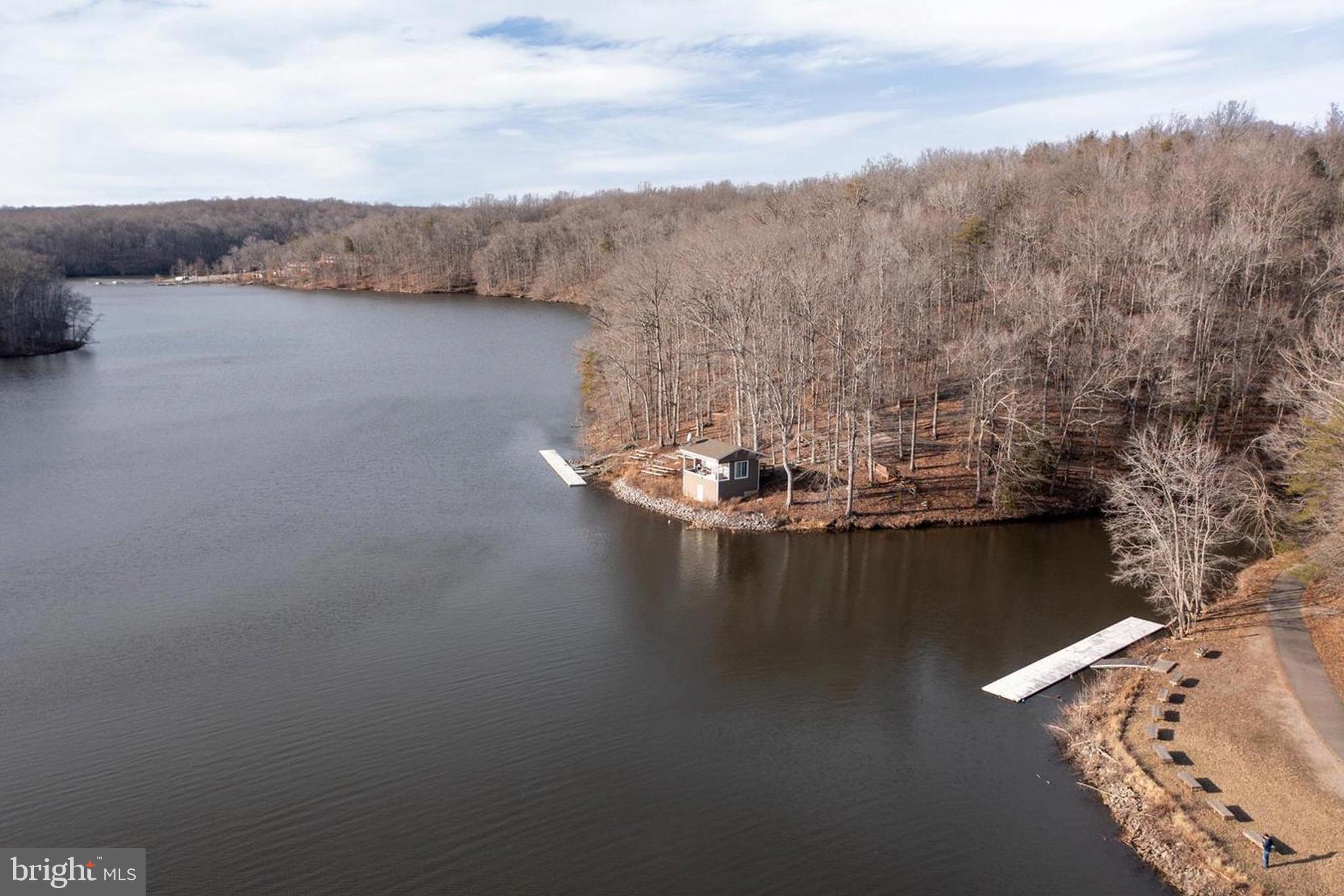 HAMPTON WOODS WEST - Residential