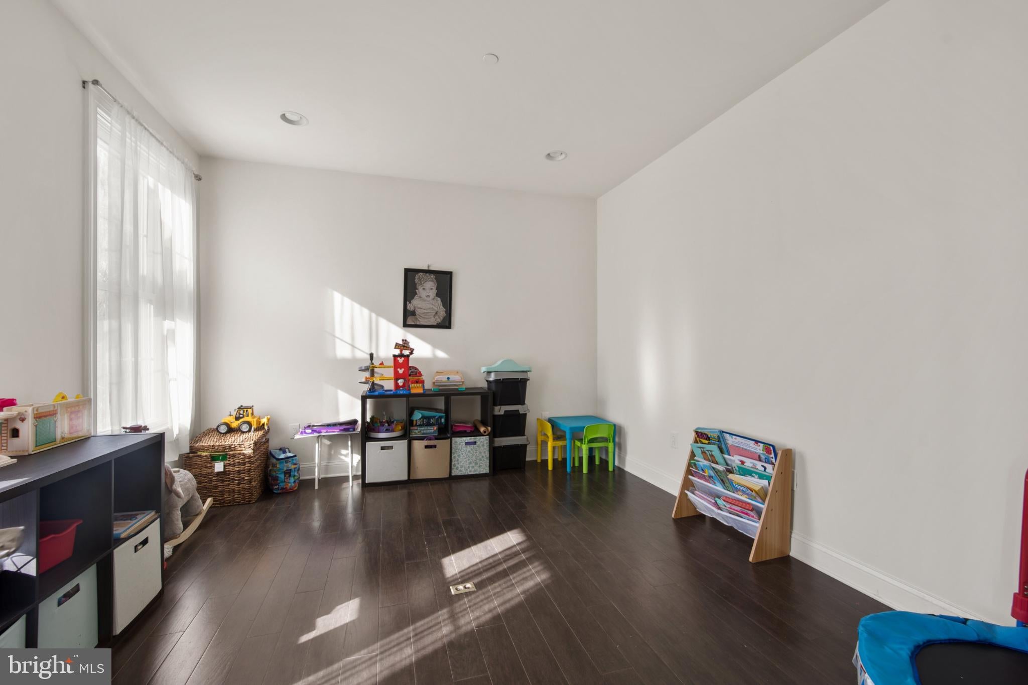 1829 WINDFLOWER LANE