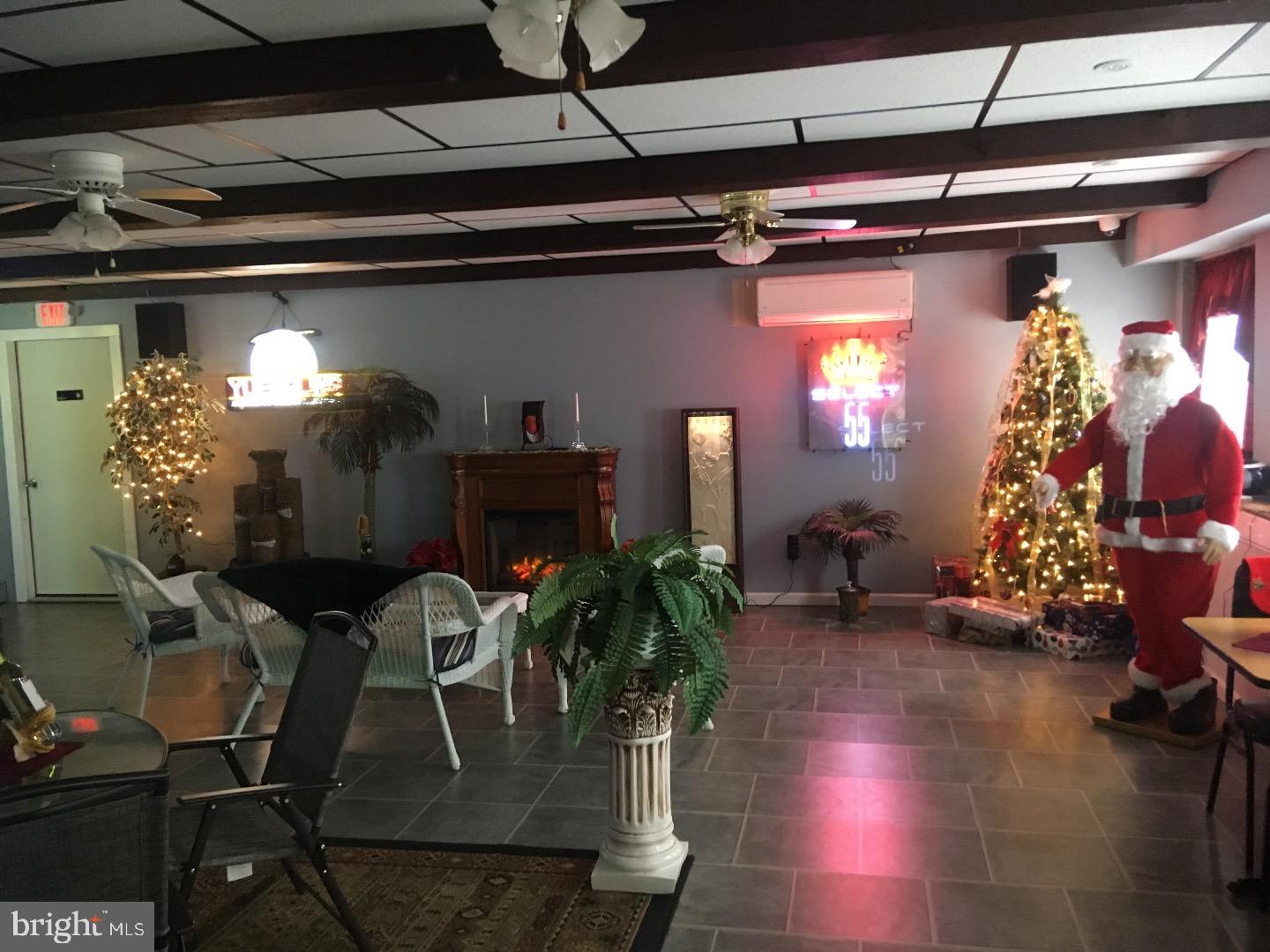 SAINT CLAIR - Commercial Sale