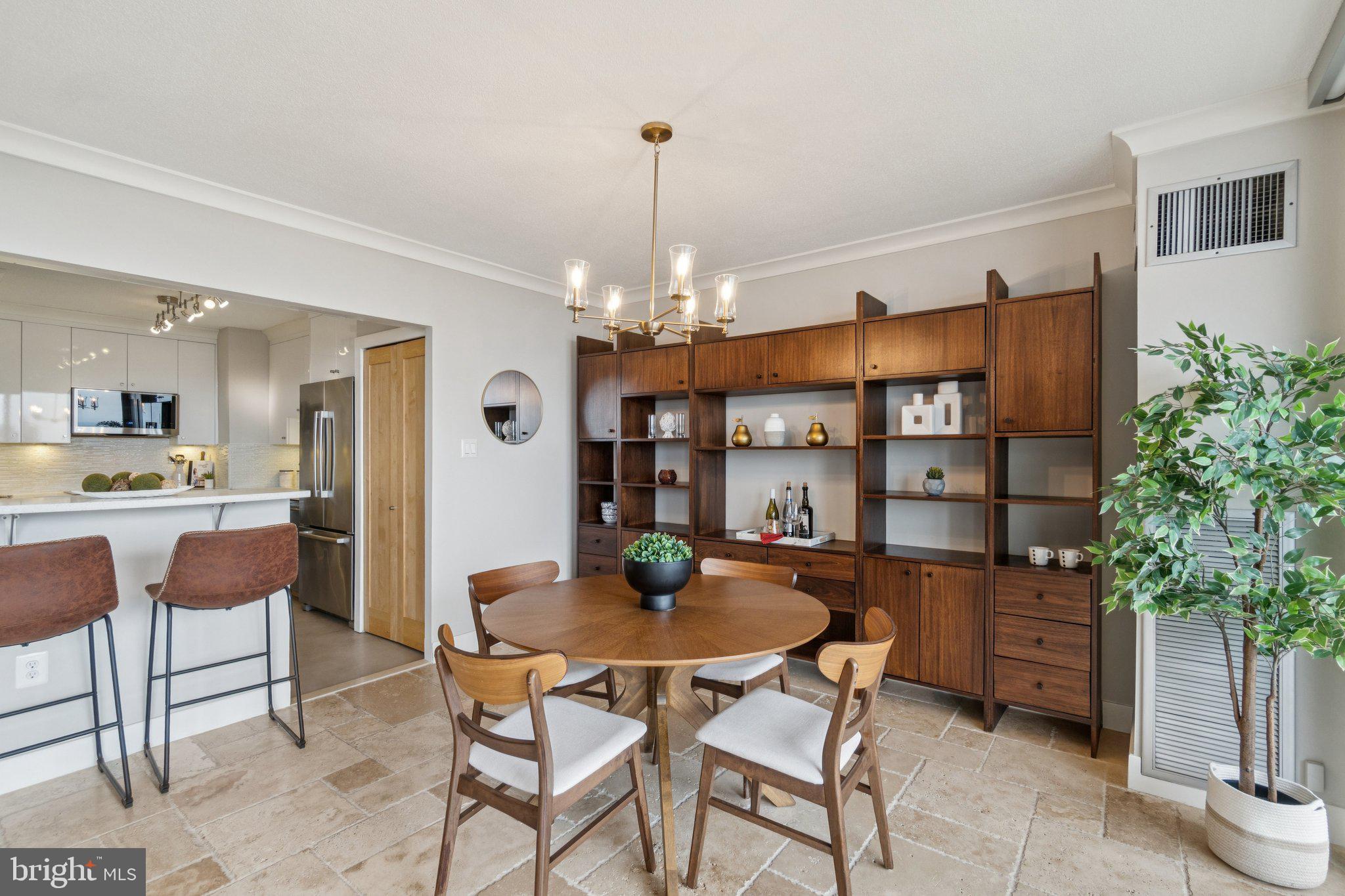 ALEXANDRIA HOUSE - Residential