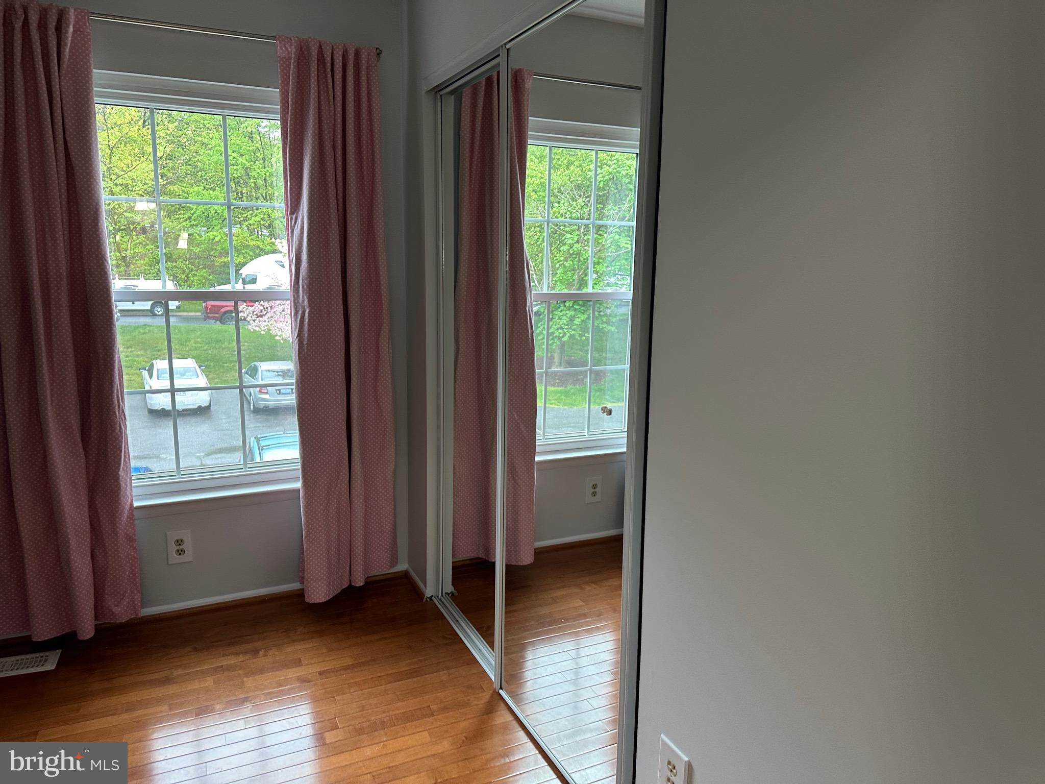 CHURCHILL TOWN SECTOR - Residential Lease