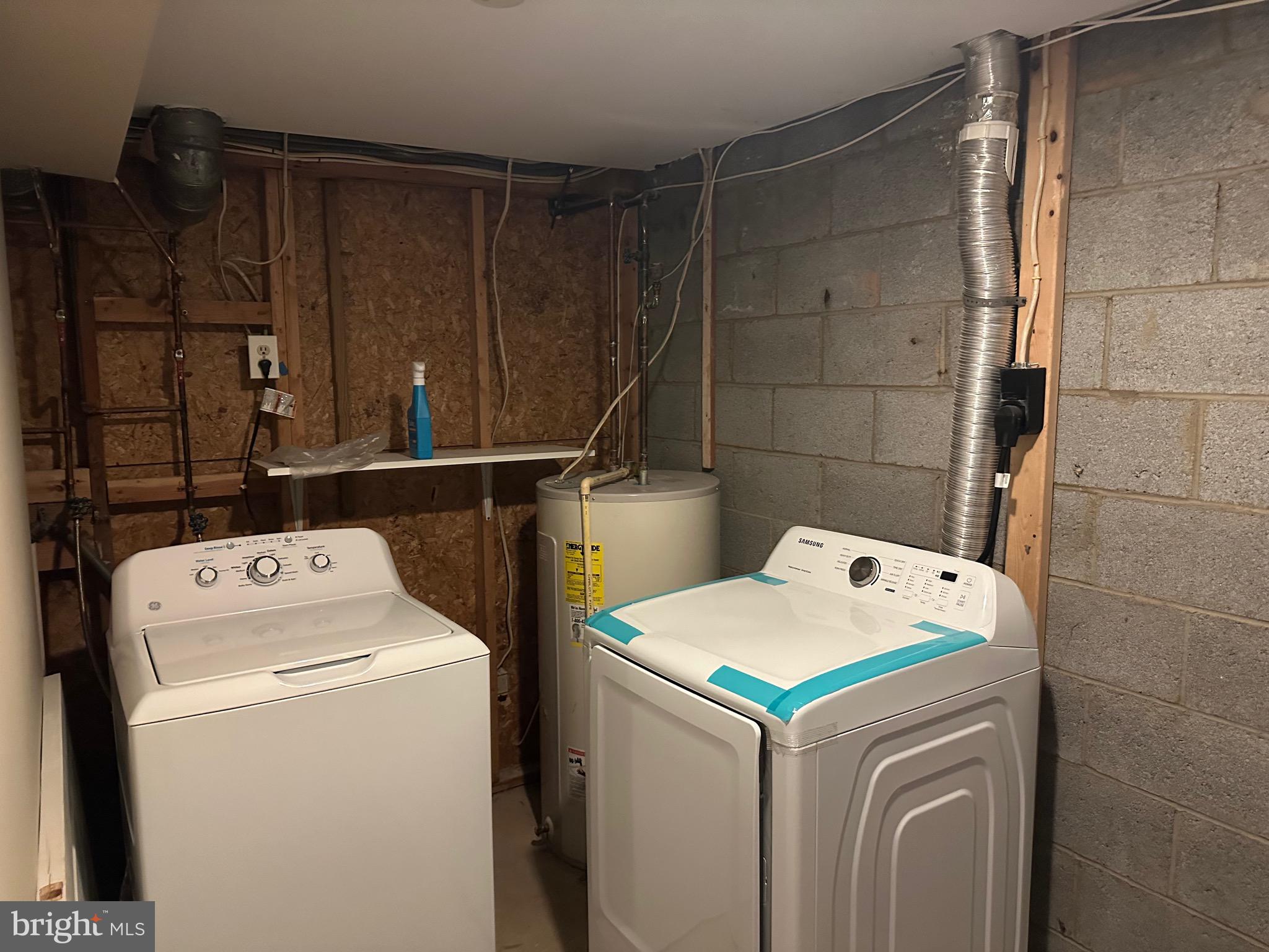 CHURCHILL TOWN SECTOR - Residential Lease