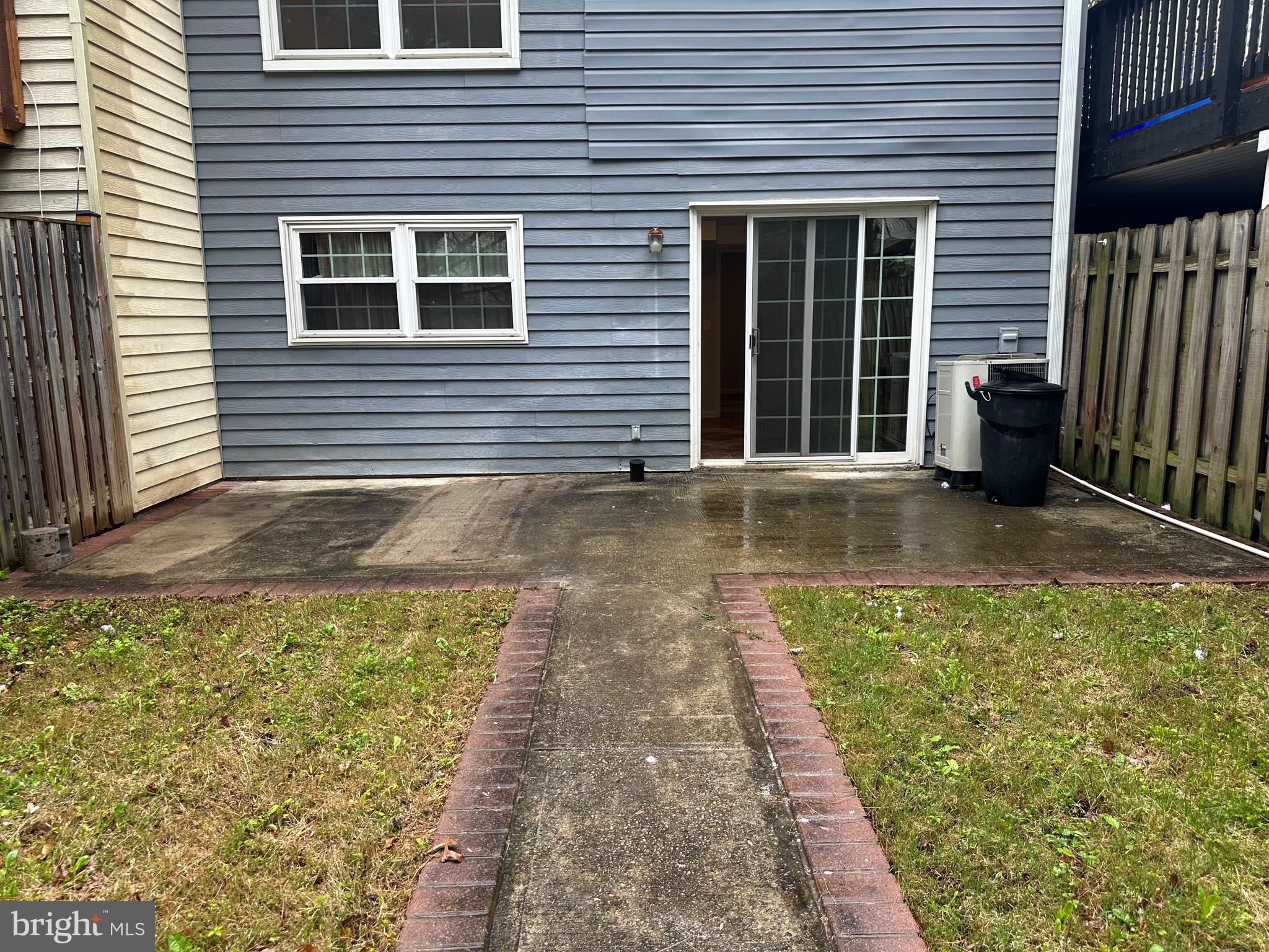 CHURCHILL TOWN SECTOR - Residential Lease