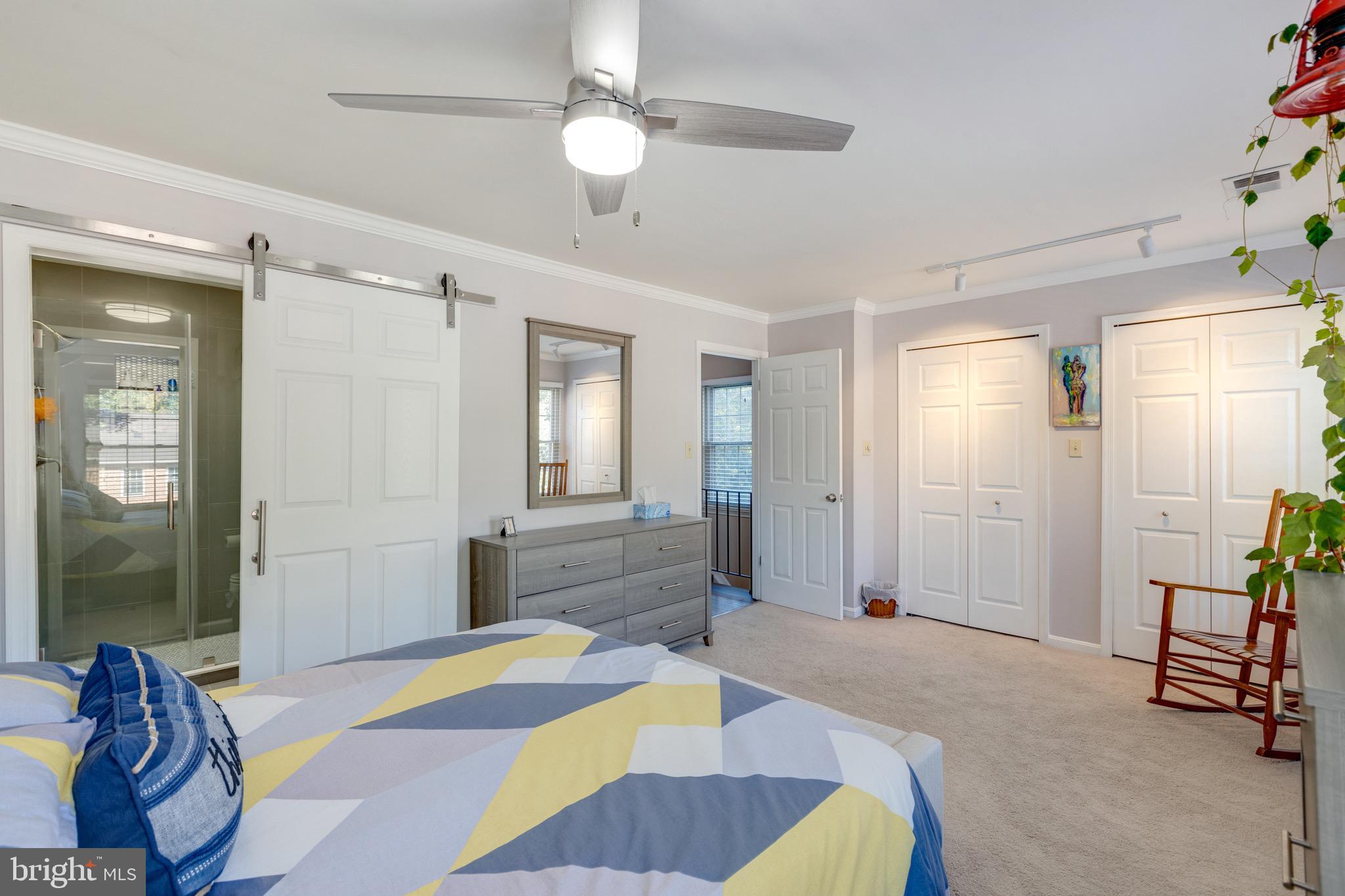 FAIR WOODS - Residential