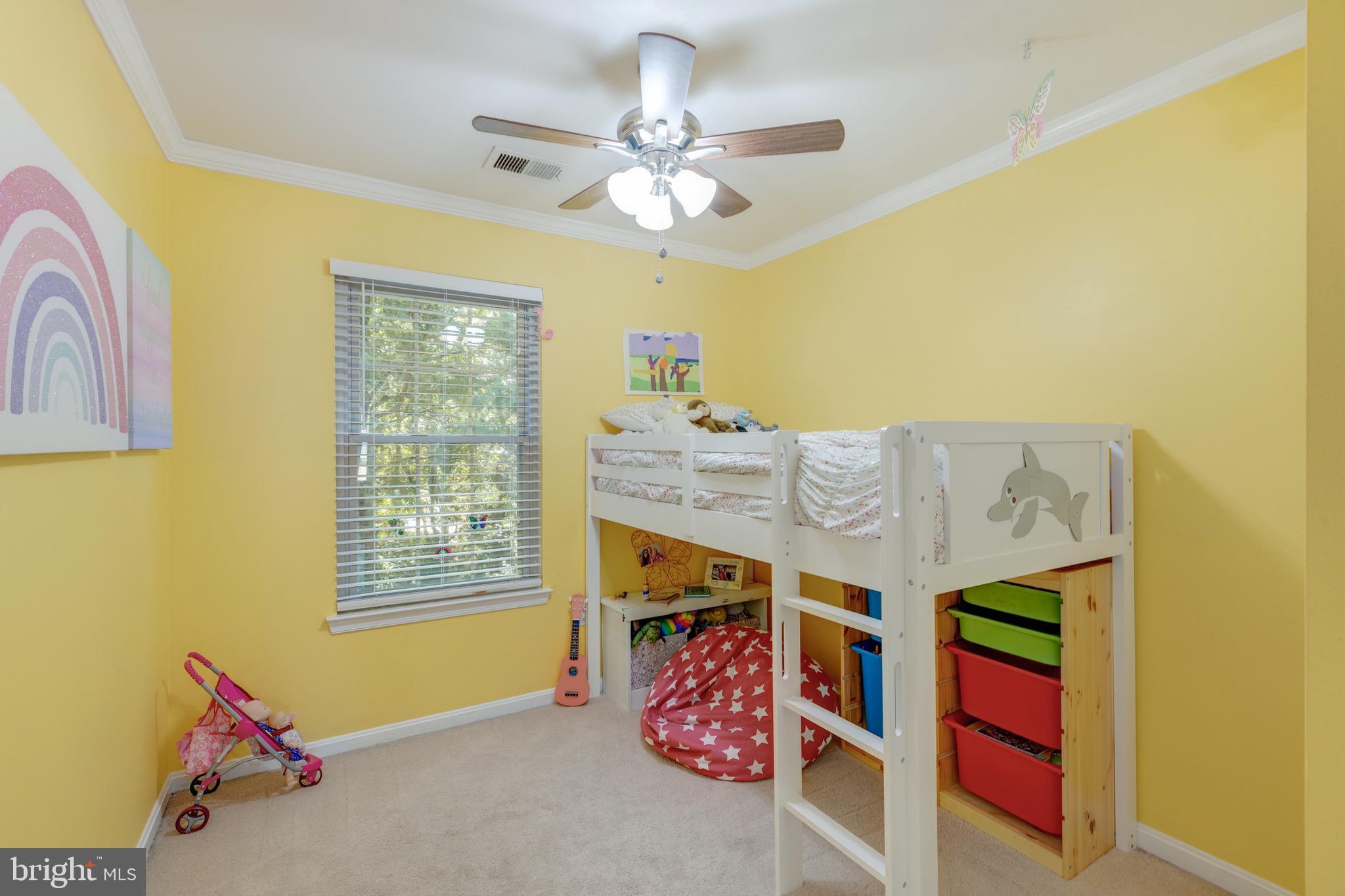 FAIR WOODS - Residential